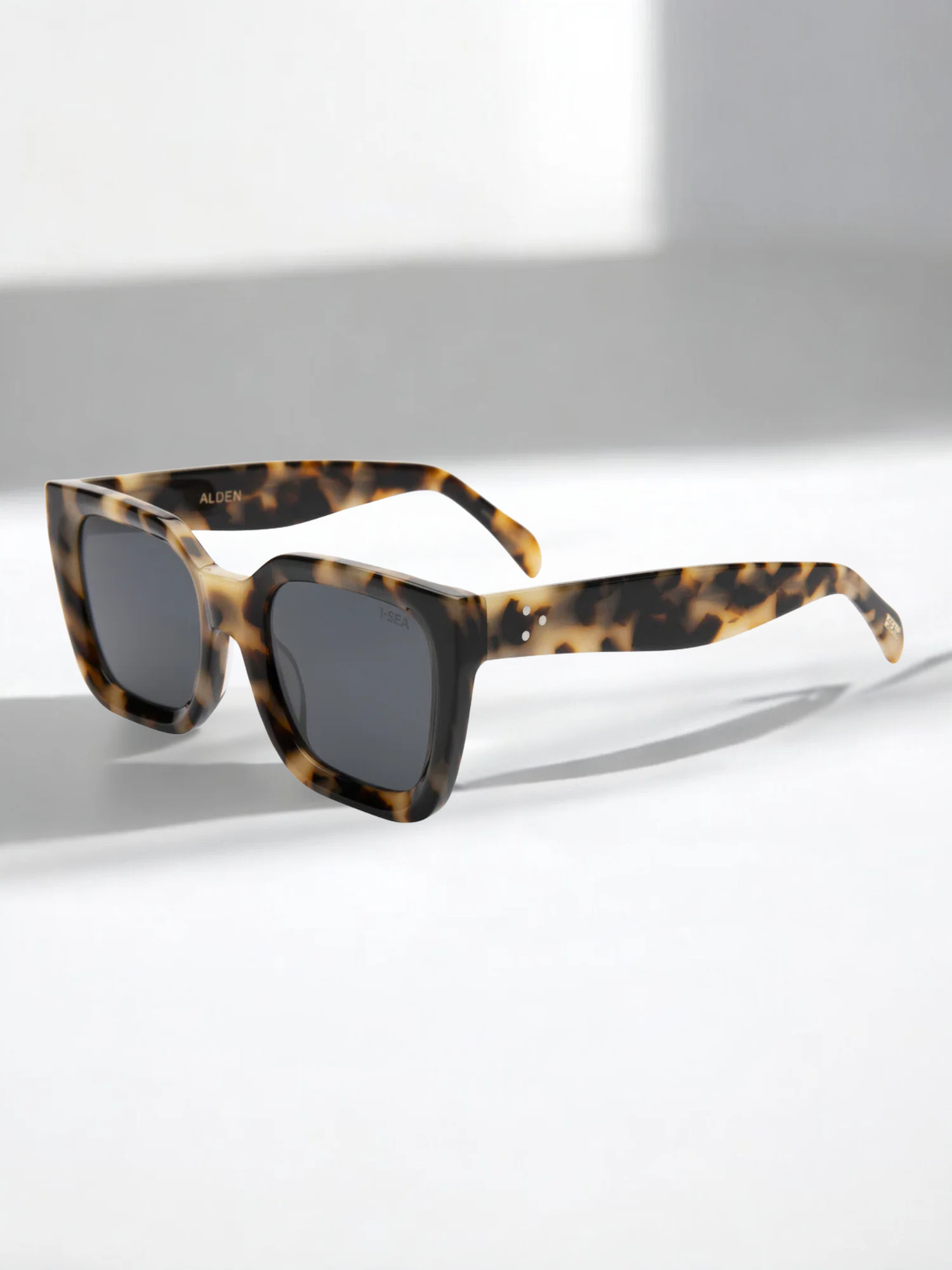 Alden - Snow Tort / Brown Polarized Lens