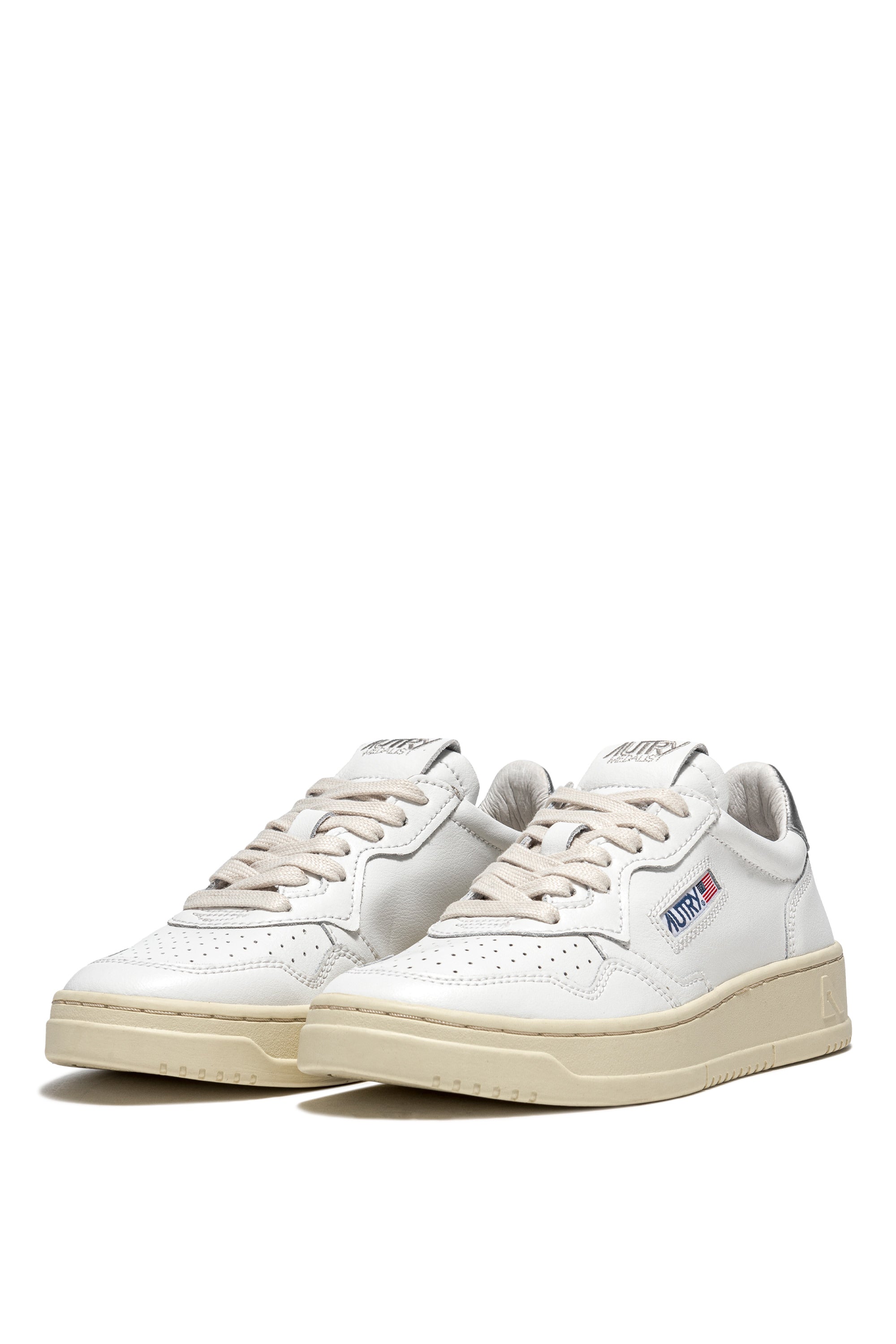 Zapatilla Autry Medalist Low Wom Leat/Leat - Wht/Silver 05