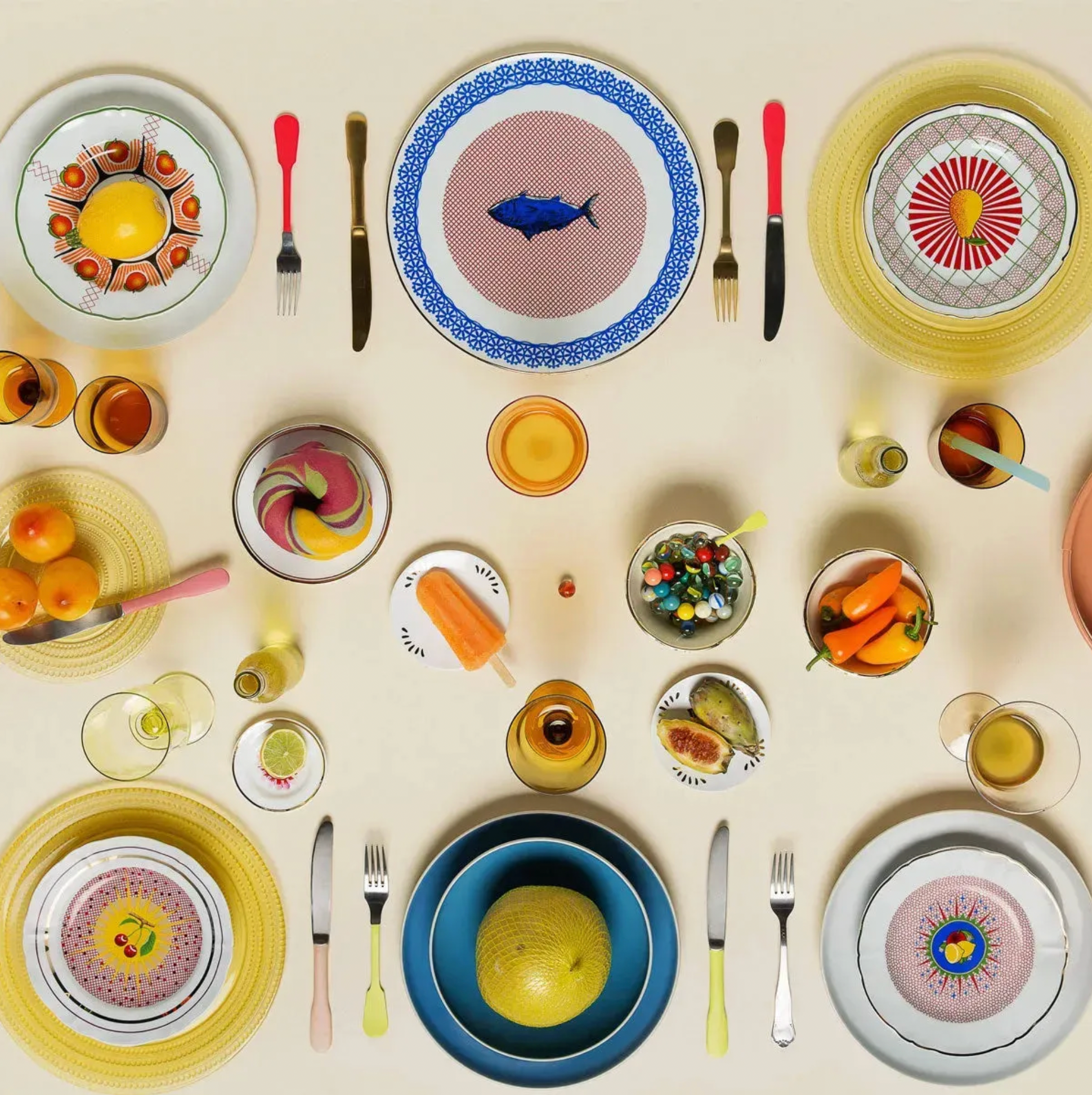 Plato Marino Azul Rojo