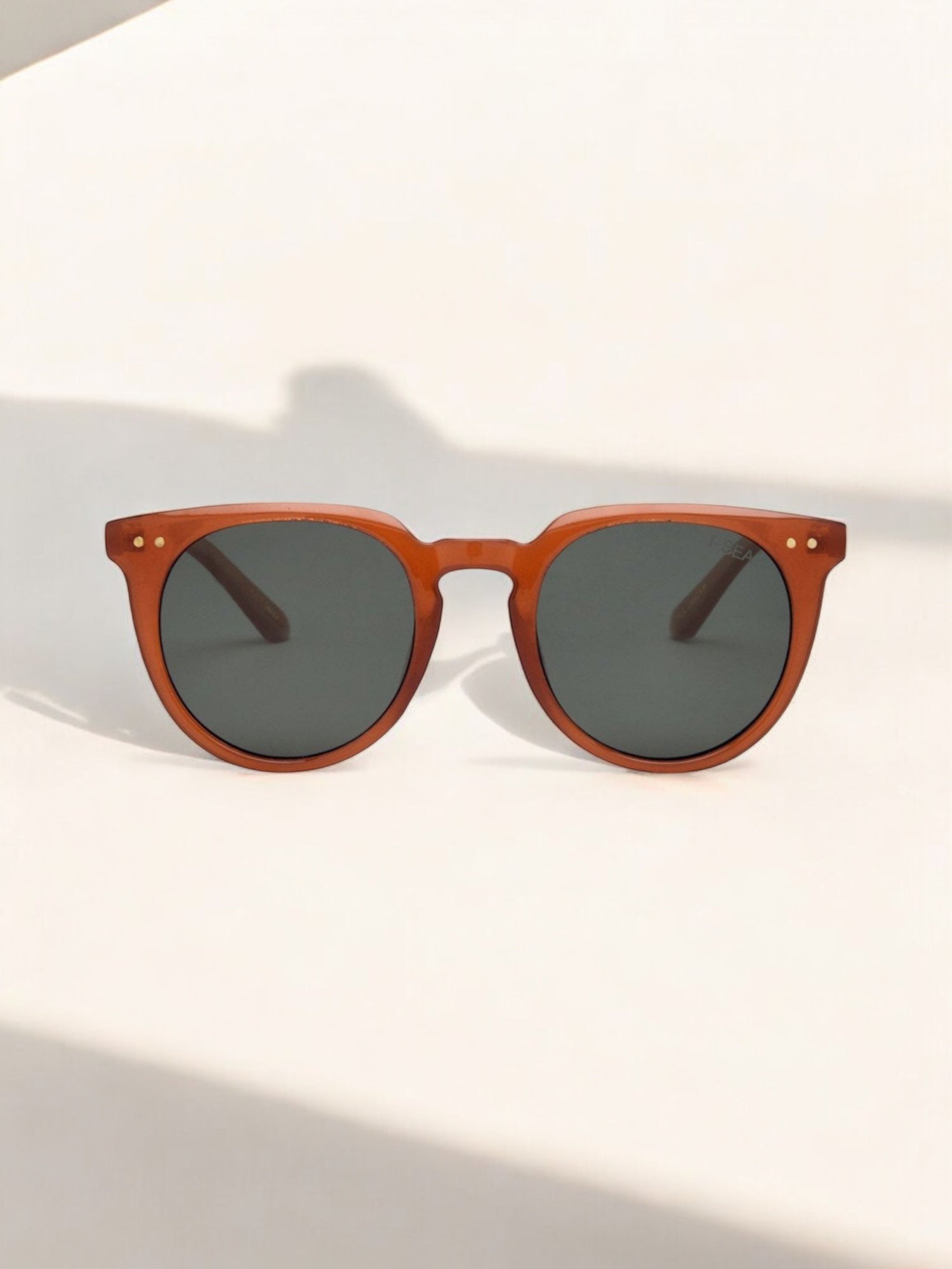 Ella - Maple / Green Polarized Lens