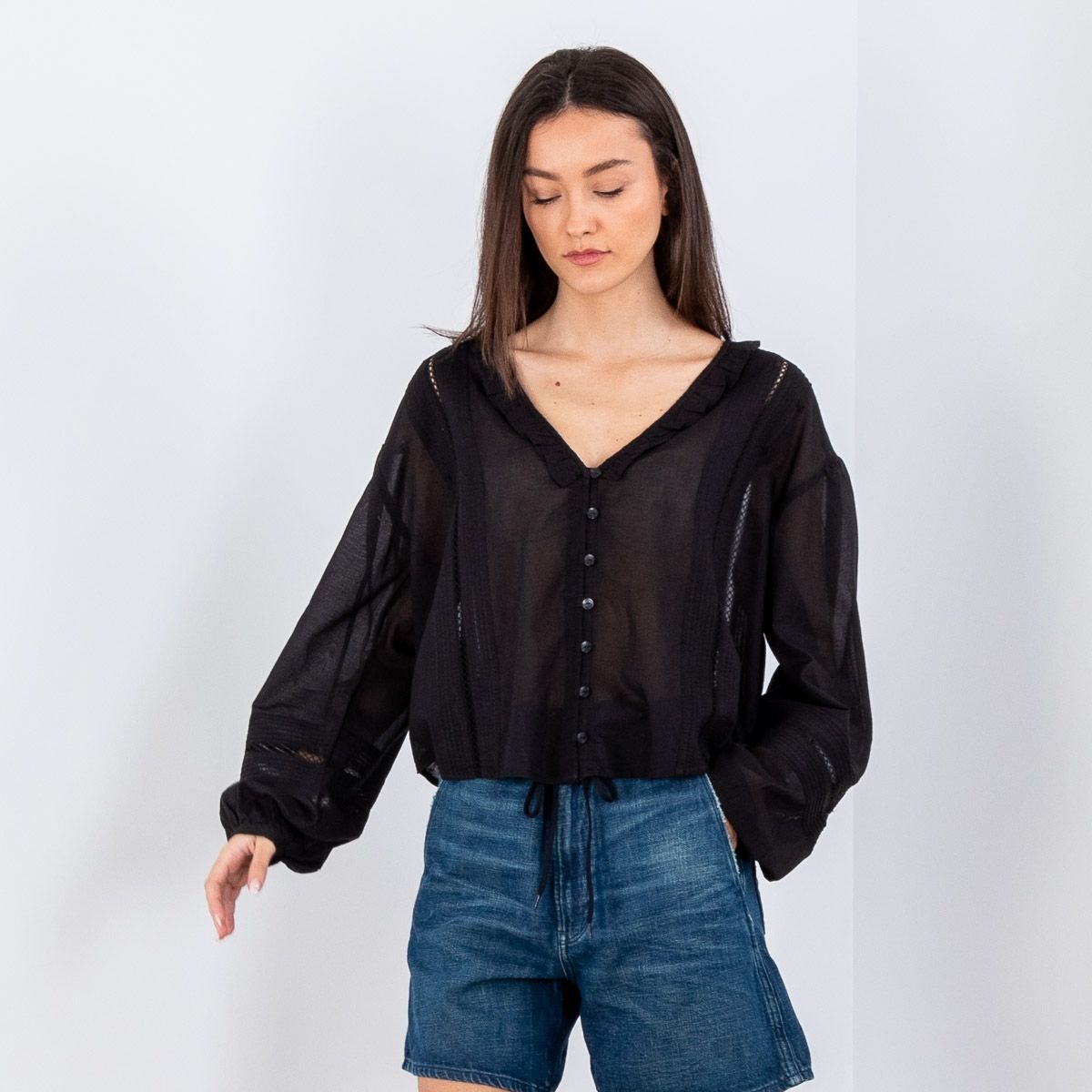 Blusa Negra Liviana Scotch & Soda con Detalles Lace Insert