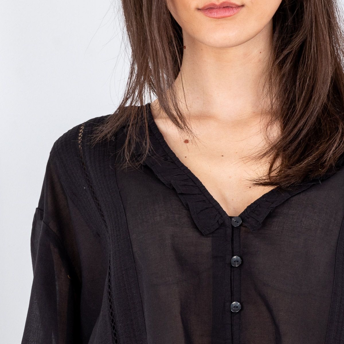 Blusa Negra Liviana Scotch & Soda con Detalles Lace Insert
