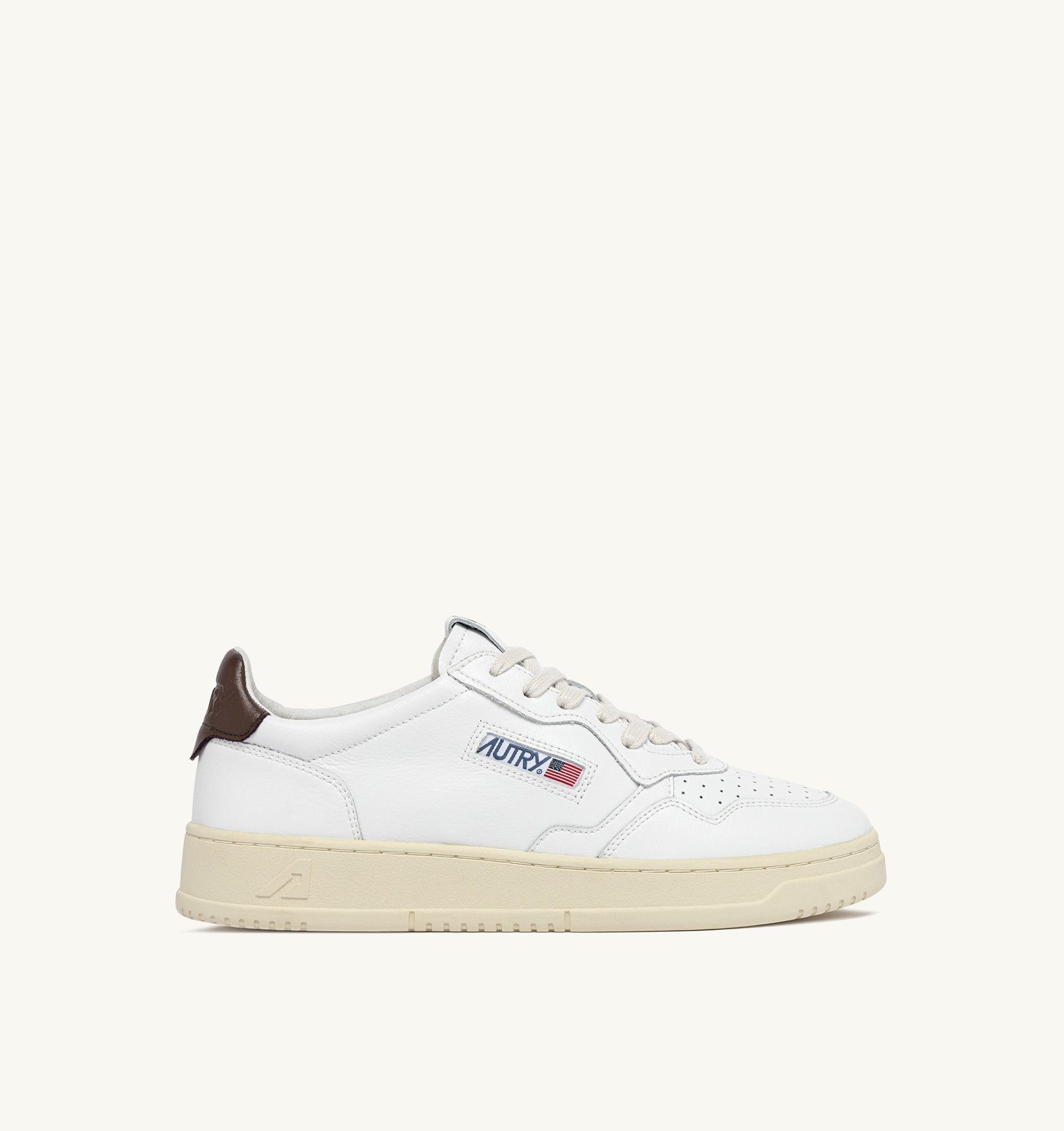 Zapatilla Autry Medalist Low Wom Leather/Leather - White/Brown