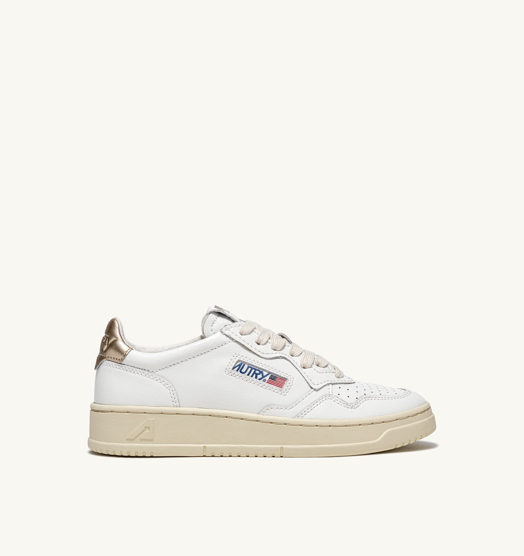 Zapatilla Autry Medalist Low Wom Leather/Leather - White/Gold