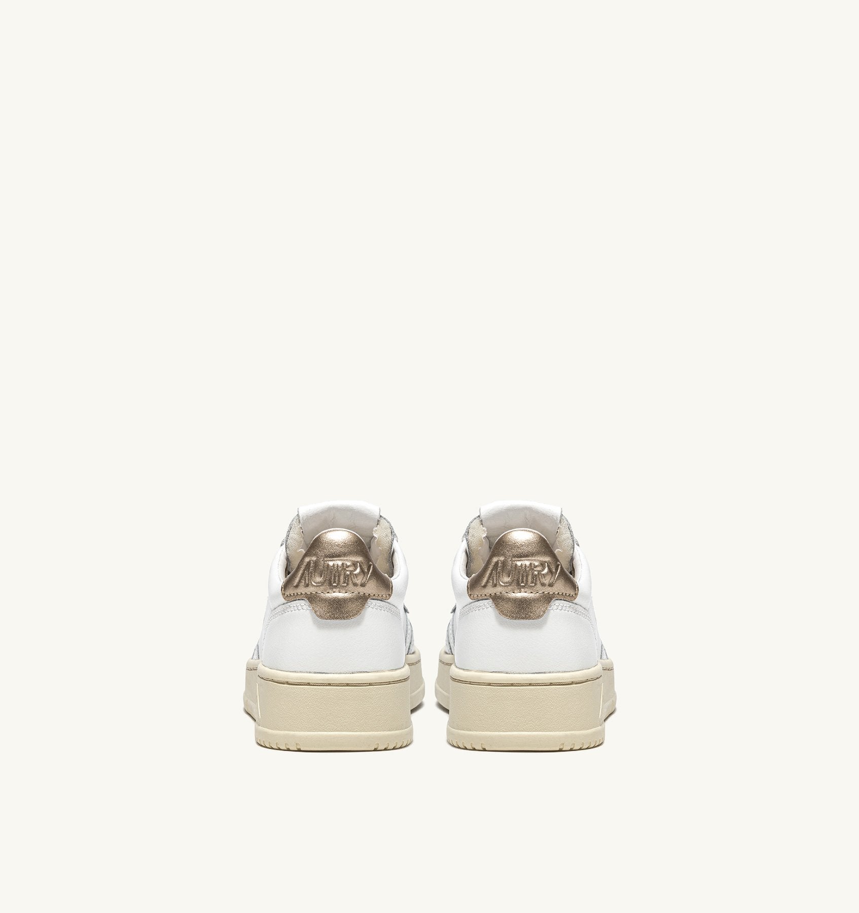 Zapatilla Autry Medalist Low Man Leather/Leather White/Gold
