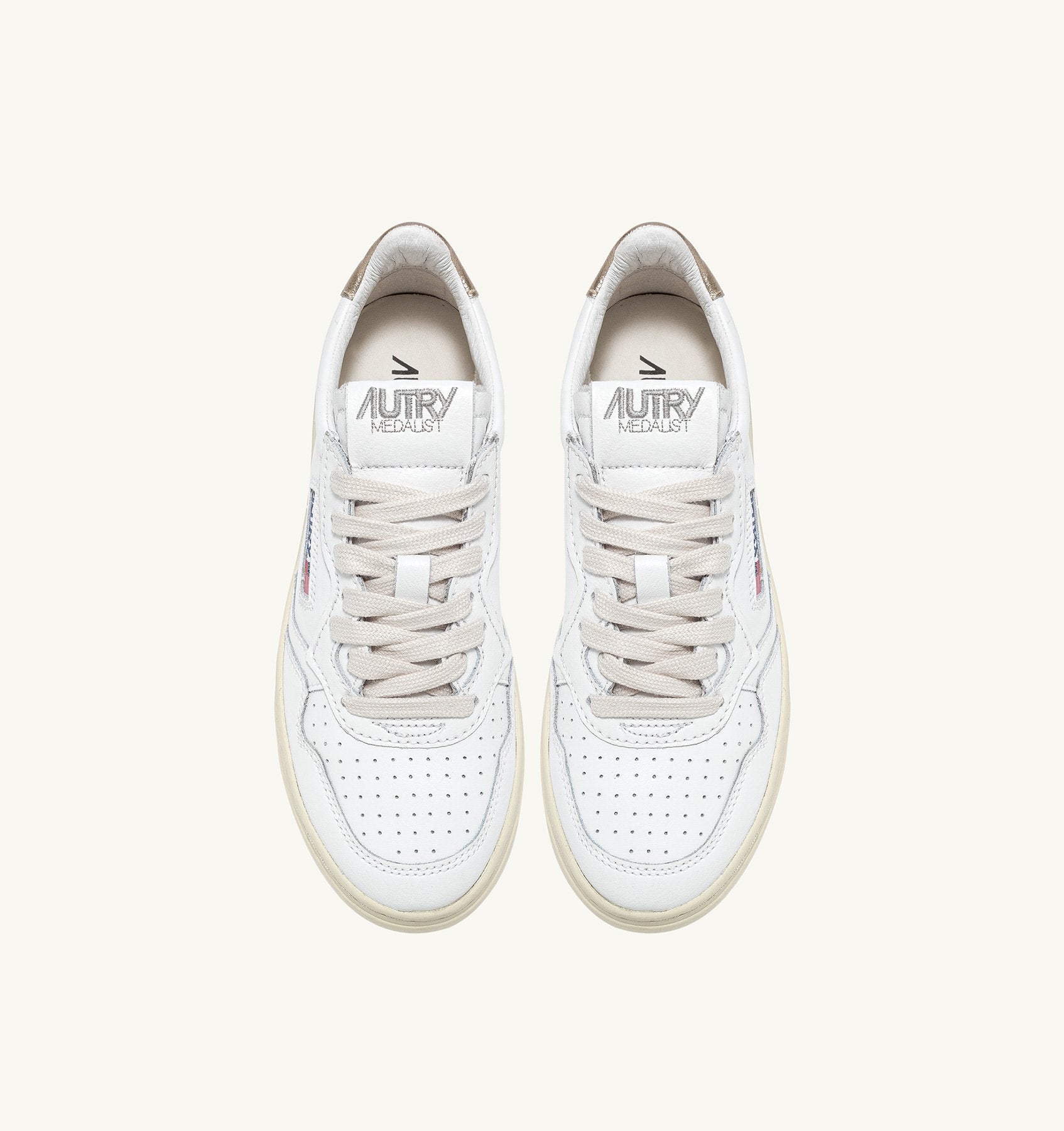 Zapatilla Autry Medalist Low Man Leather/Leather White/Gold