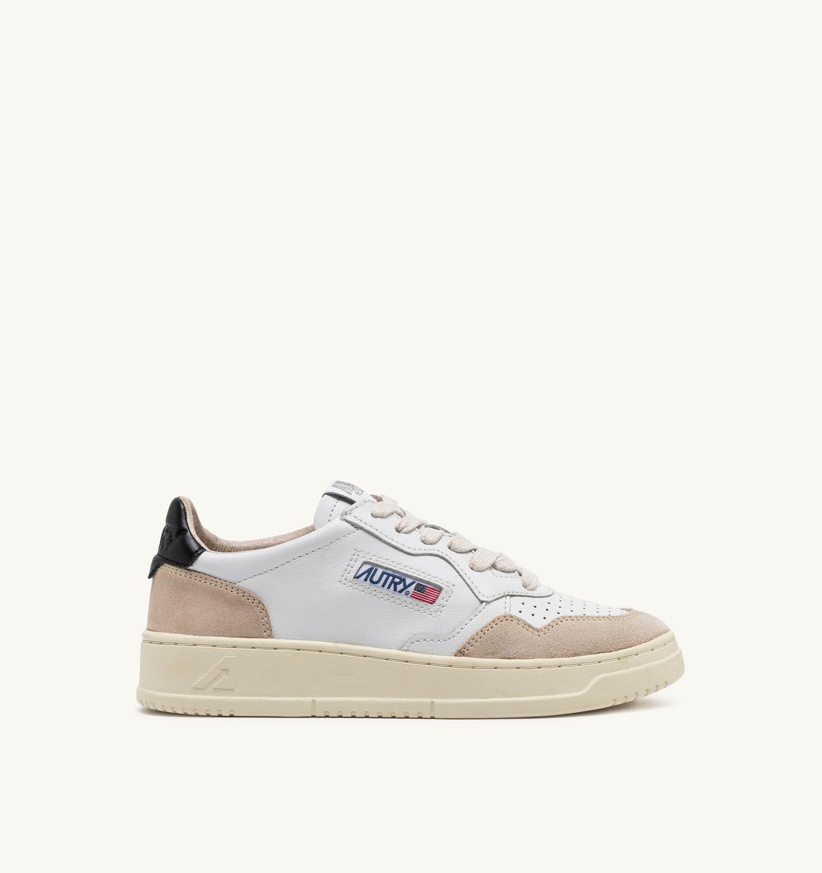 Zapatilla Autry Medalist Low Wom Leather/Suede White/Black