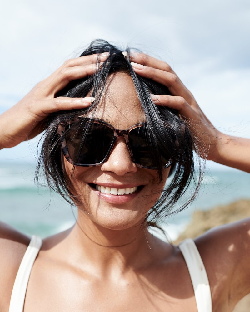 Aloha Fox - Blonde Tort / Smoke Polarized Lens