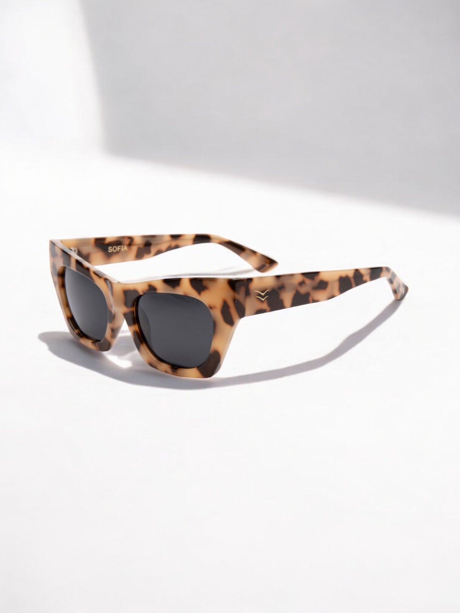 Sofia - Sunshine Tort / Smoke Polarized Lens