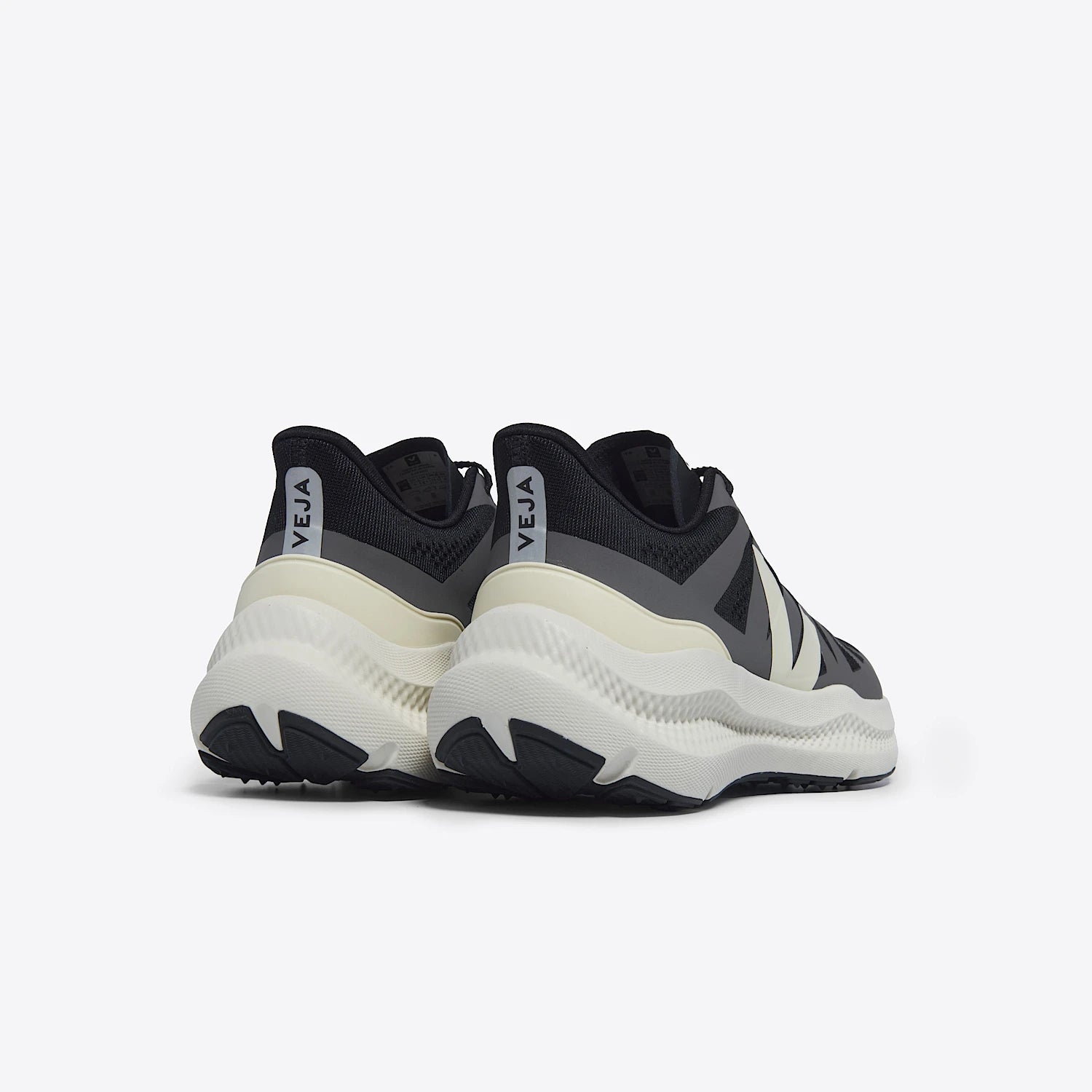Zapatilla Veja CONDOR 3 ENGINEERED-MESH BLACK CALCAIRE