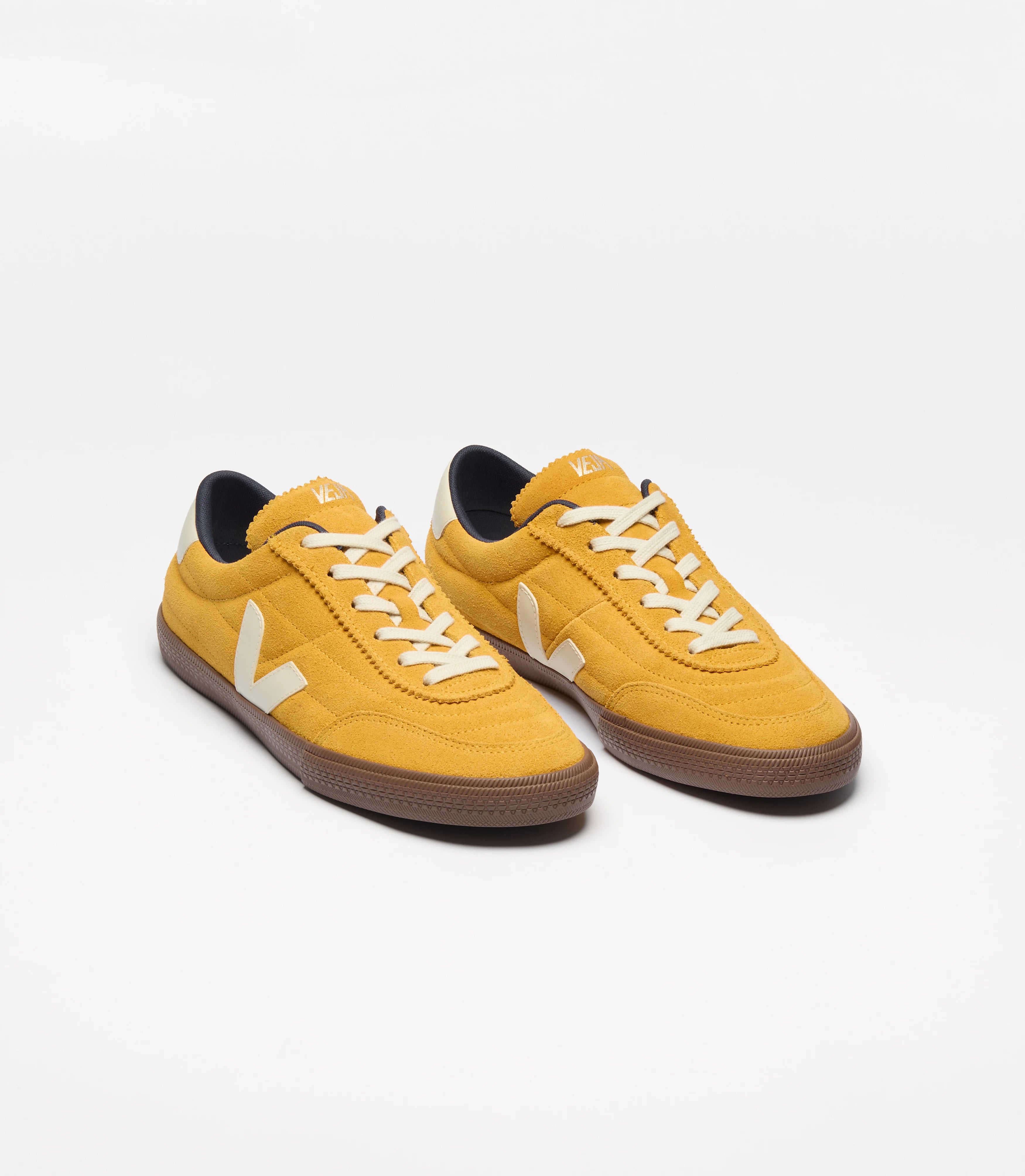 Zapatillas Veja Panenka Suede - Safran_Pierre_Bark