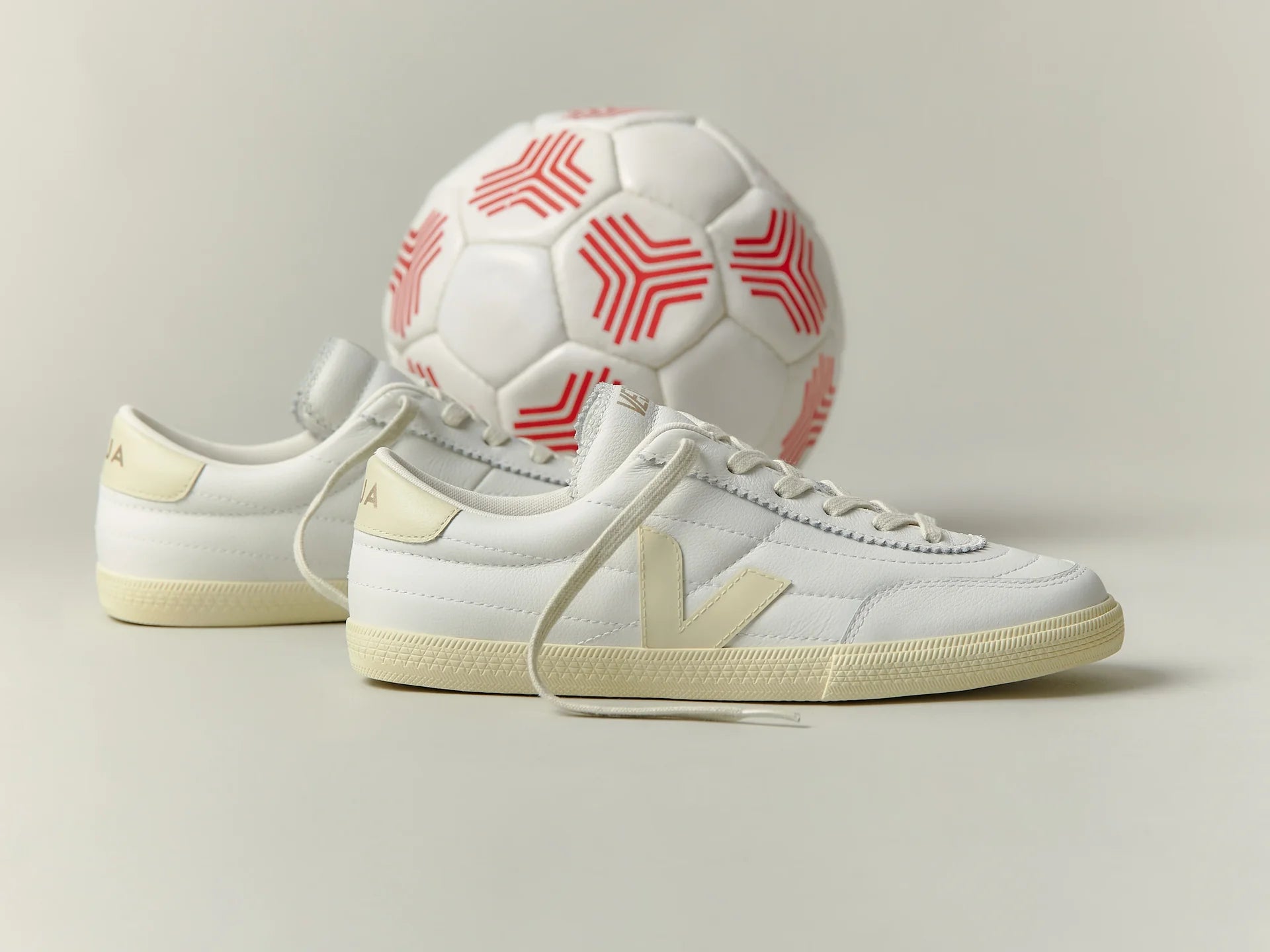 Zapatillas Veja Panenka Leather - White Calcaire
