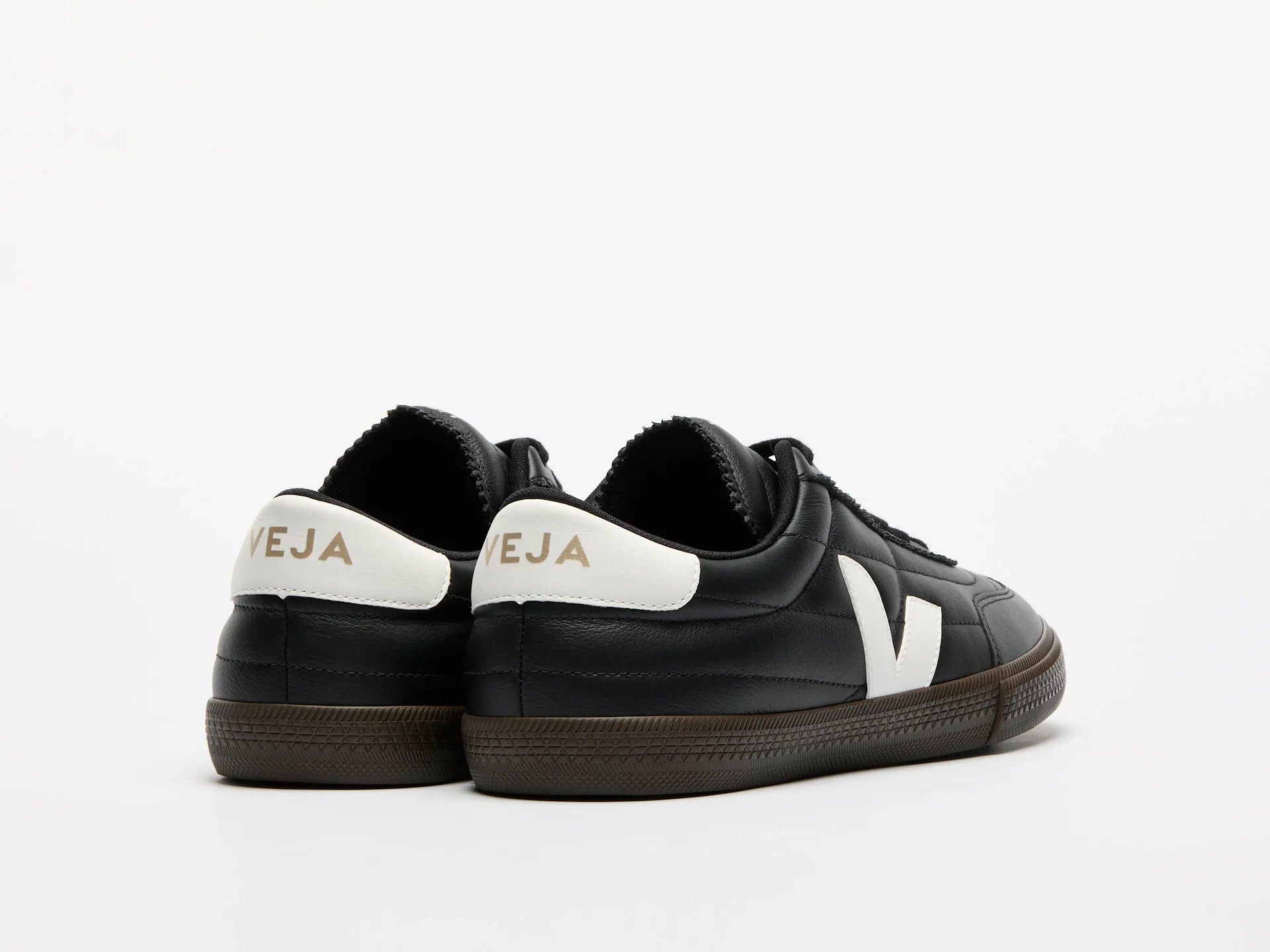 Panenka O.T- Leath Black White