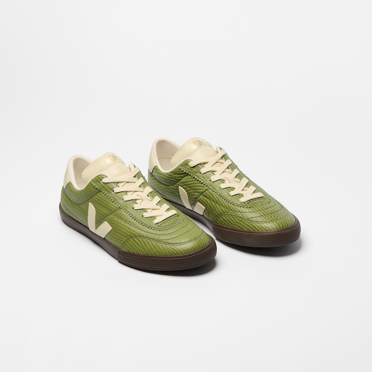Zapatilla Veja Panenka O.t. Mujer Cuero - Plata / Paros