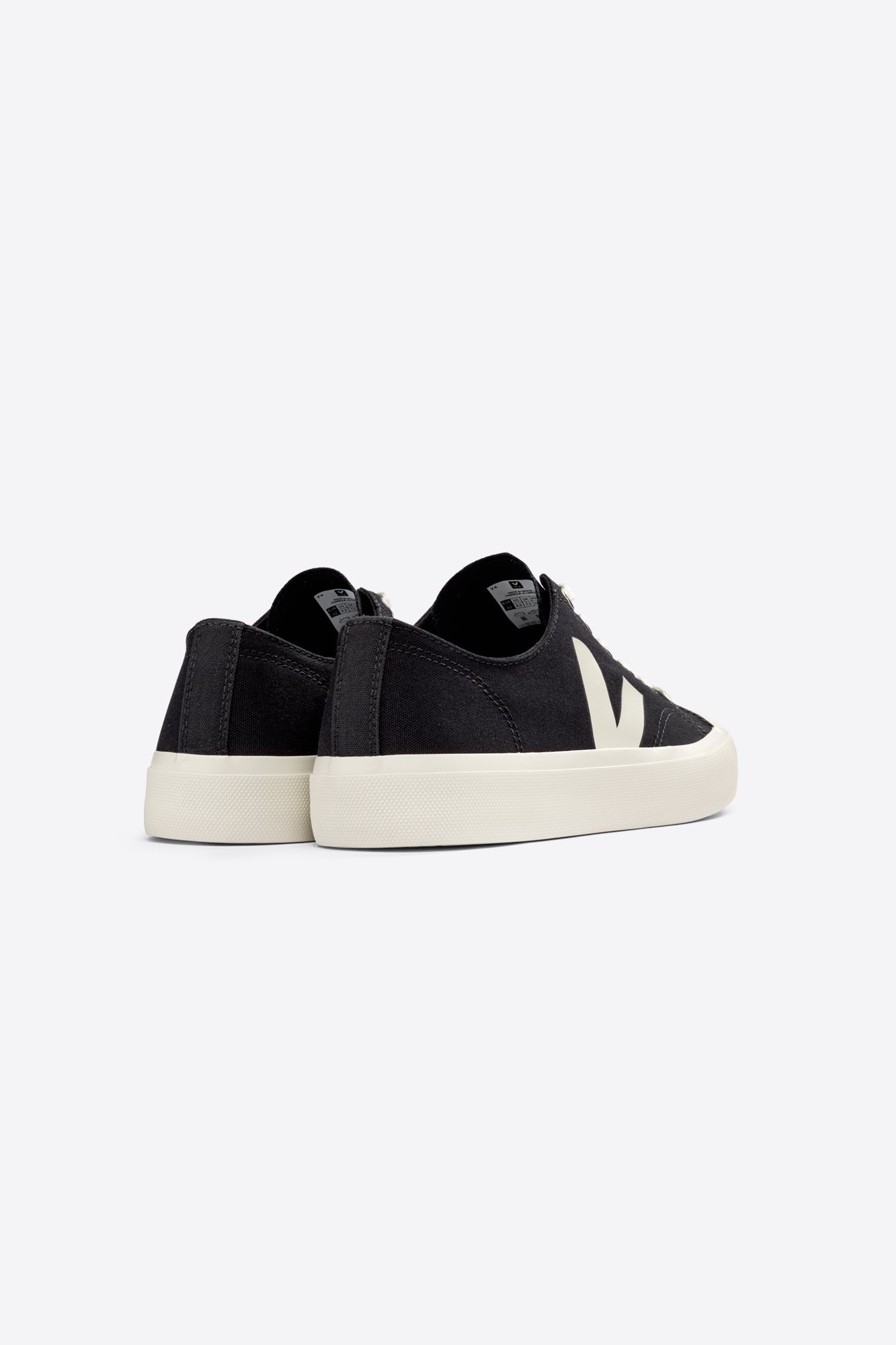 Zapatilla Veja Wata Ii - Low Black Pierre