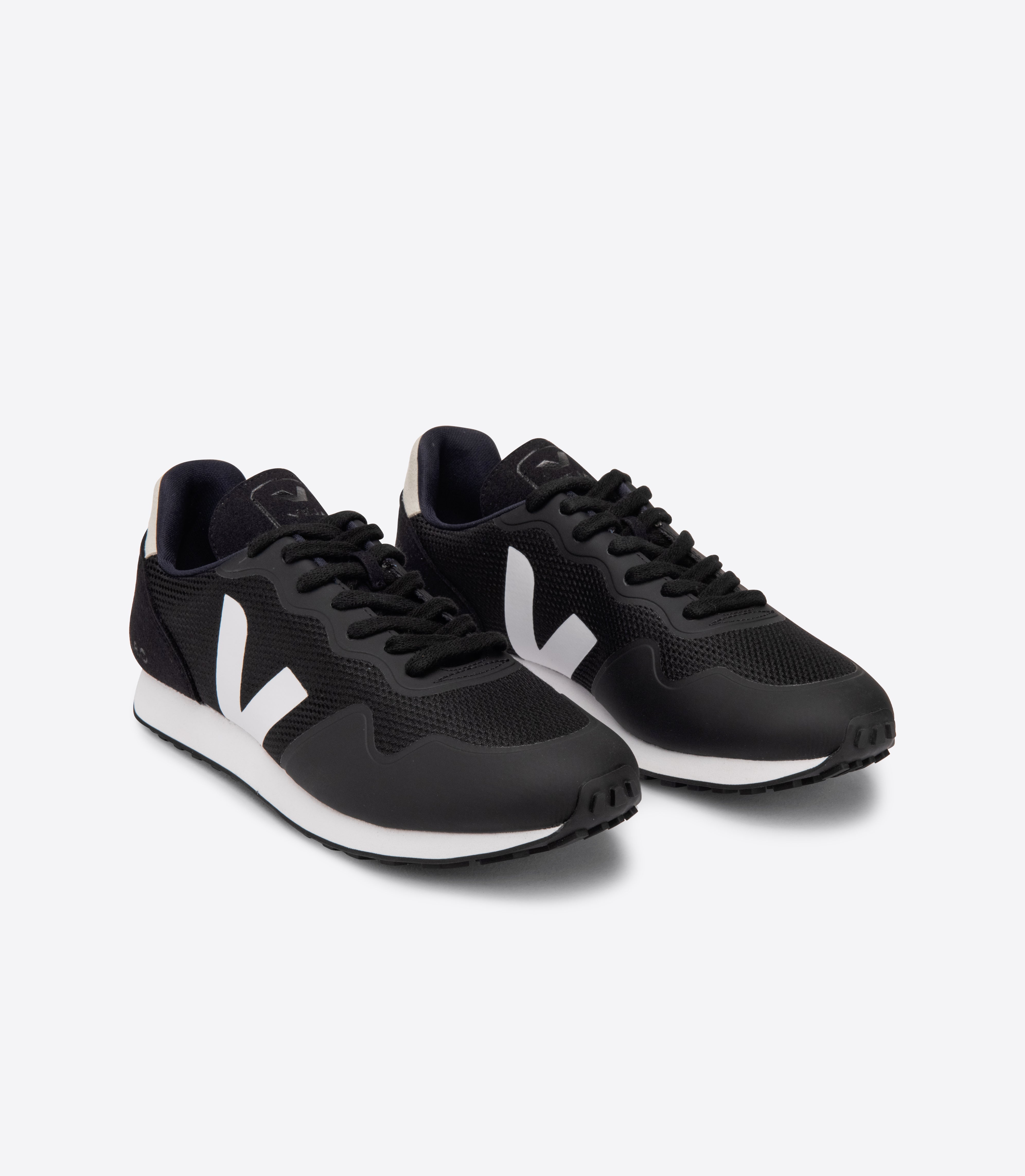 Zapatilla Veja Sdu Tpu B-Mesh Black White