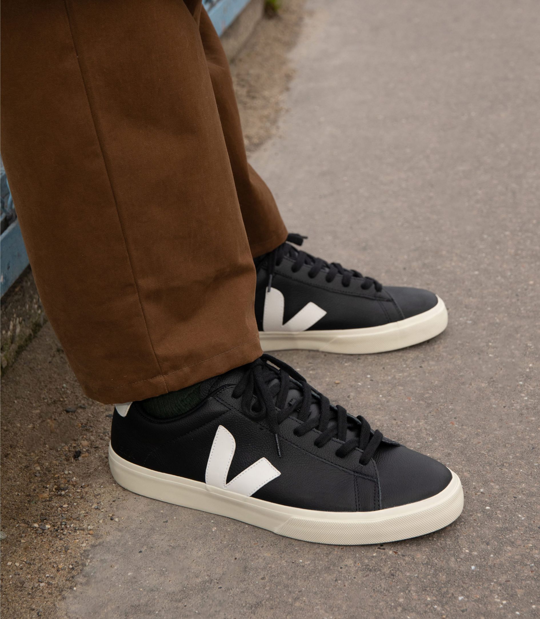 Zapatilla Campo - Leather Black And White Hombre