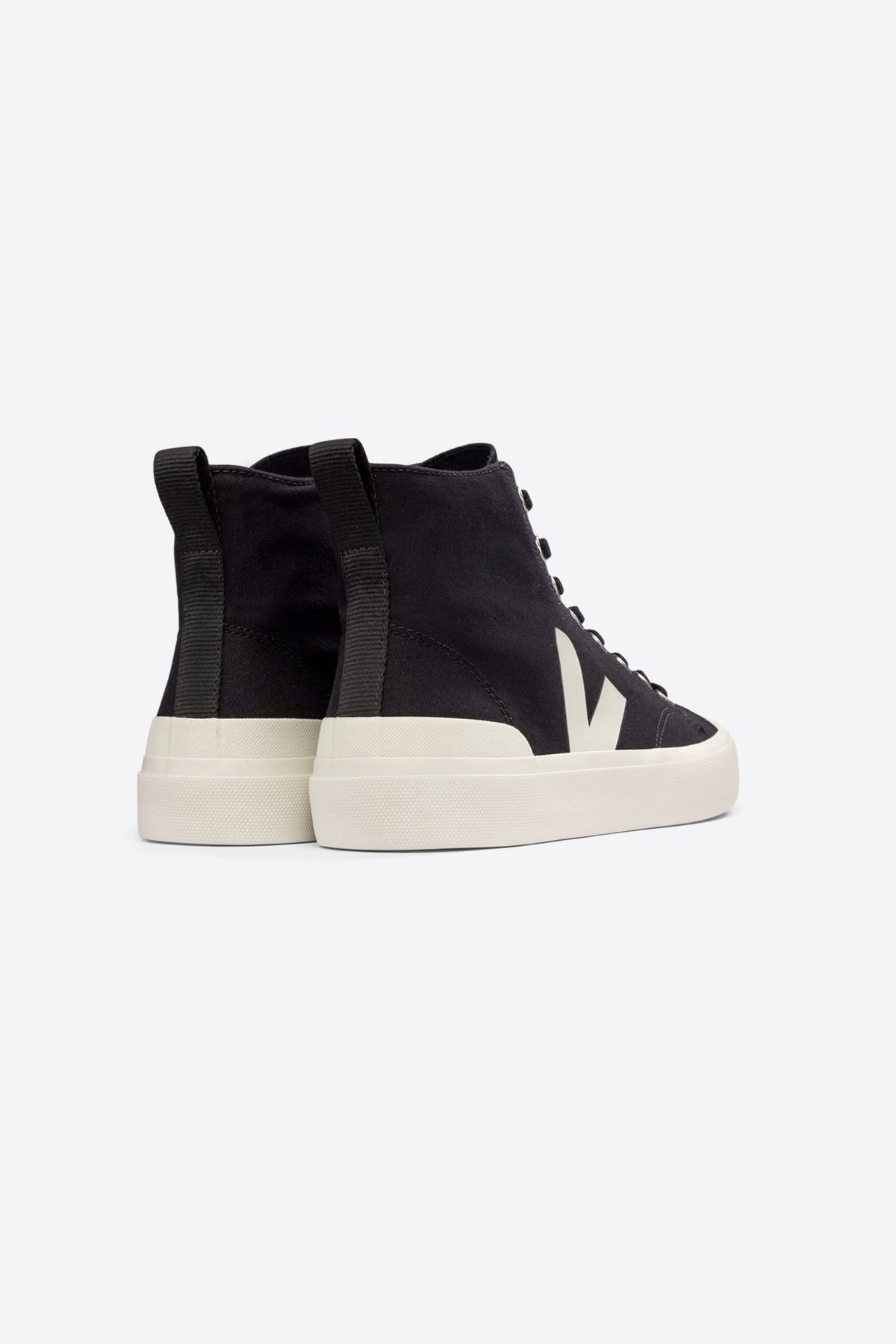 Zapatilla Veja Wata Ii Black Pierre Hombre
