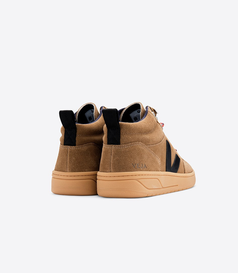Zapatilla Veja Roraima Suede Brown Black Gum Sole