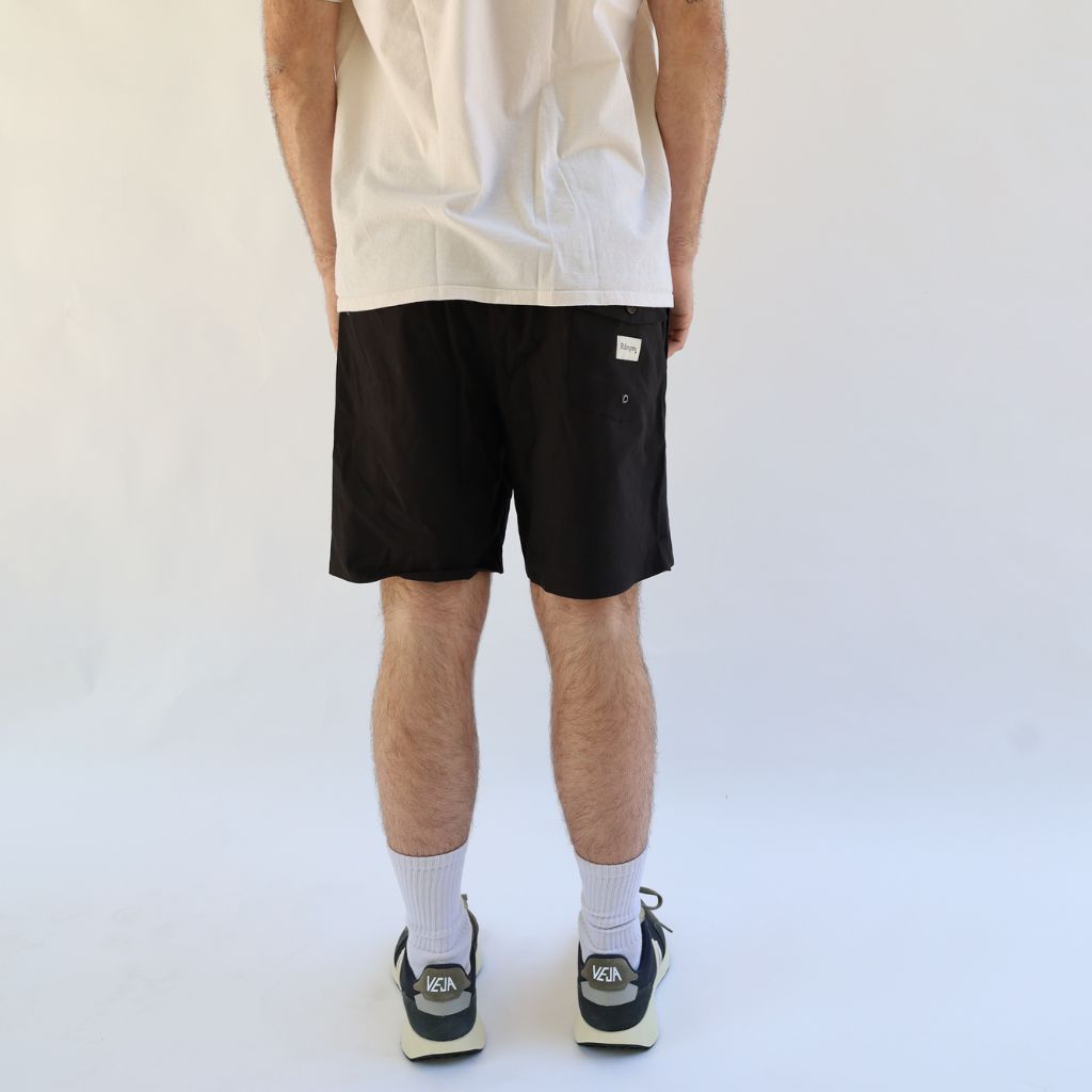 VOLLEY SHORT MEN BLACK