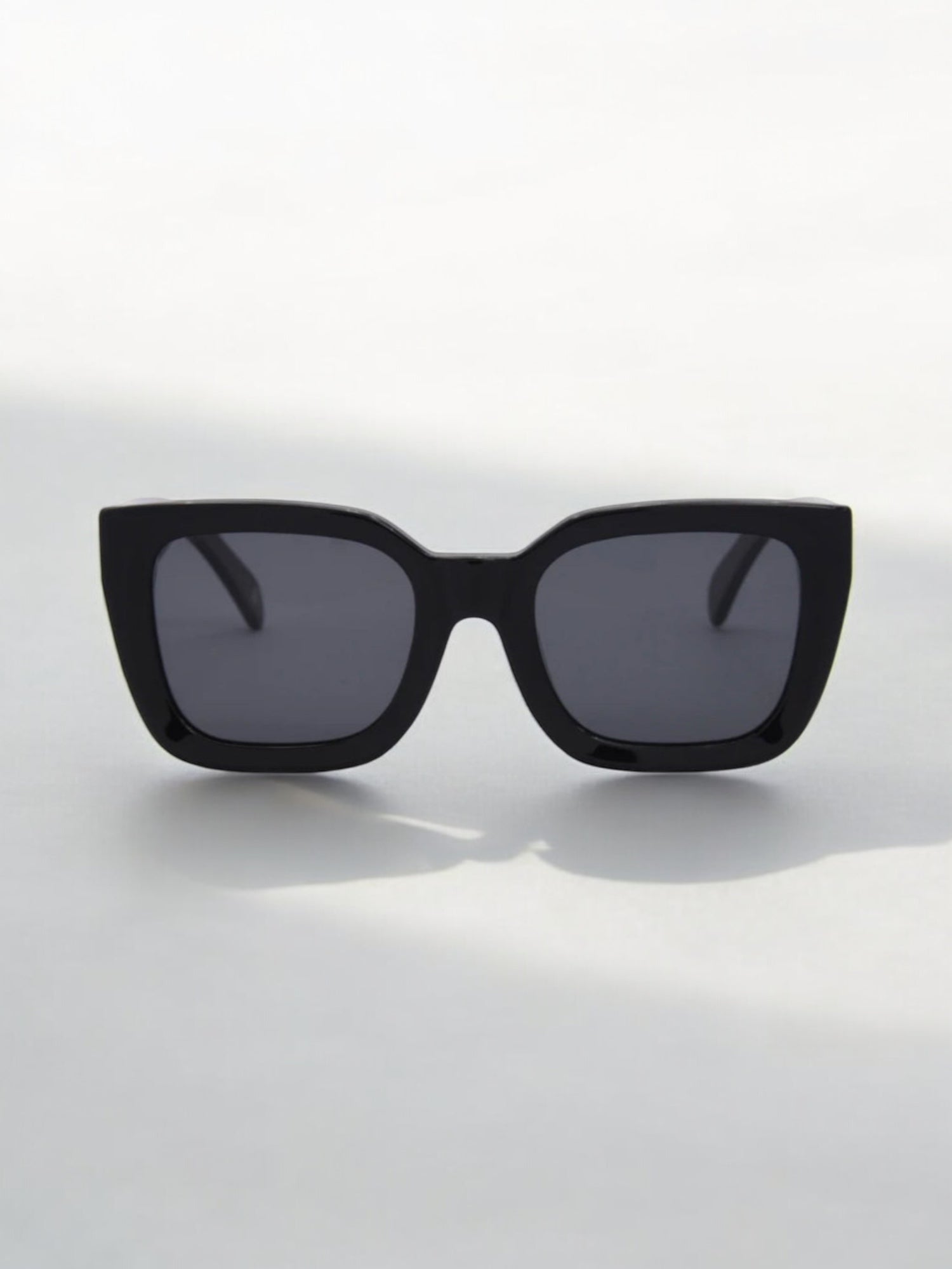 Alden - Black / Smoke Polarized Lens