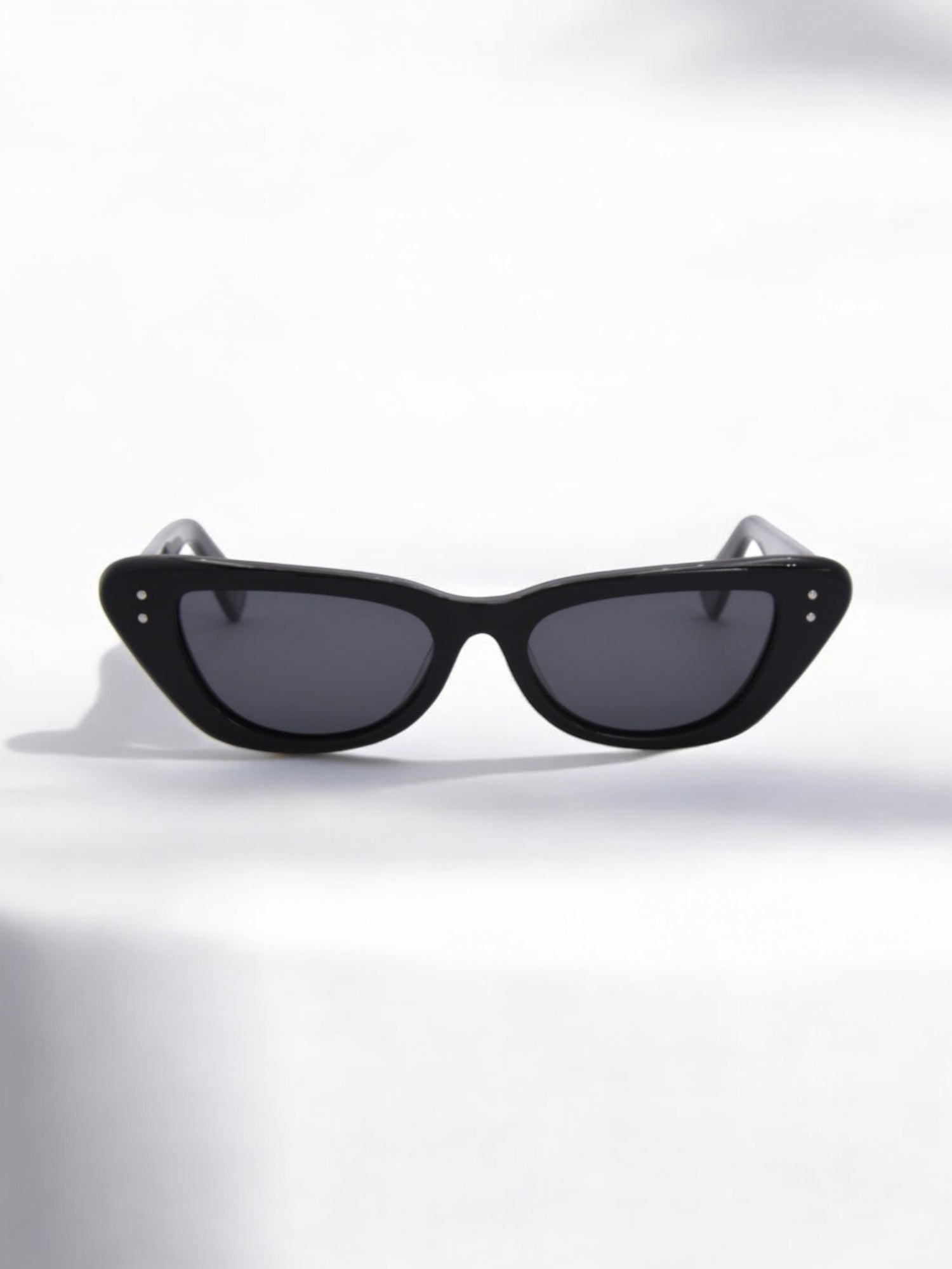Astrid - Black / Smoke Polarized Lens