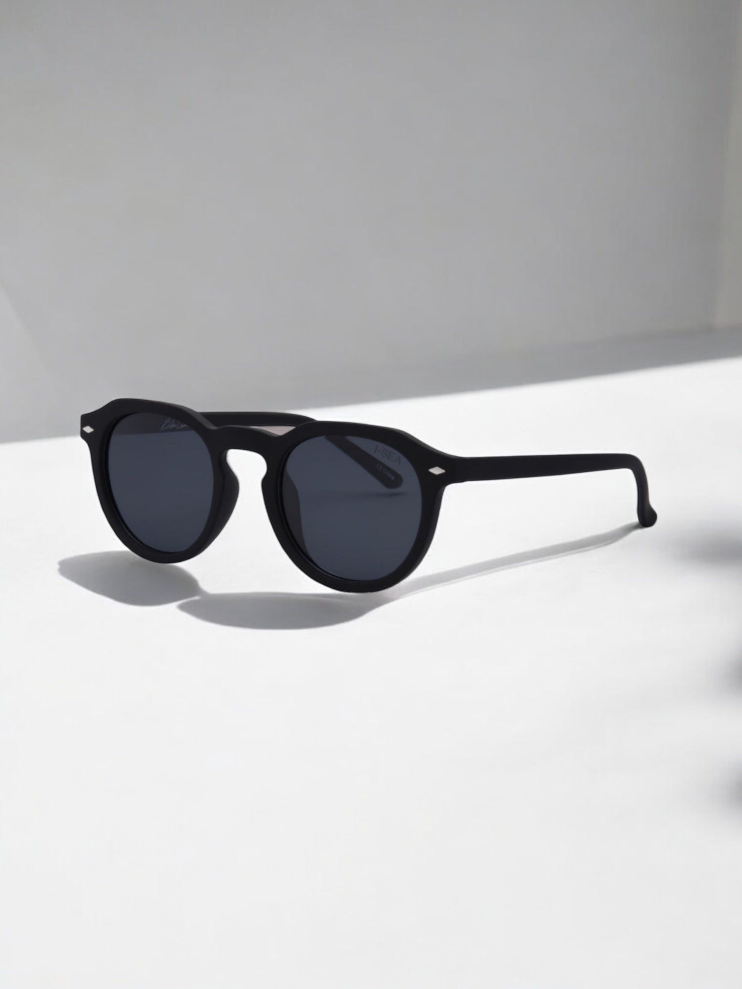 Blair - Black / Smoke Polarized Lens