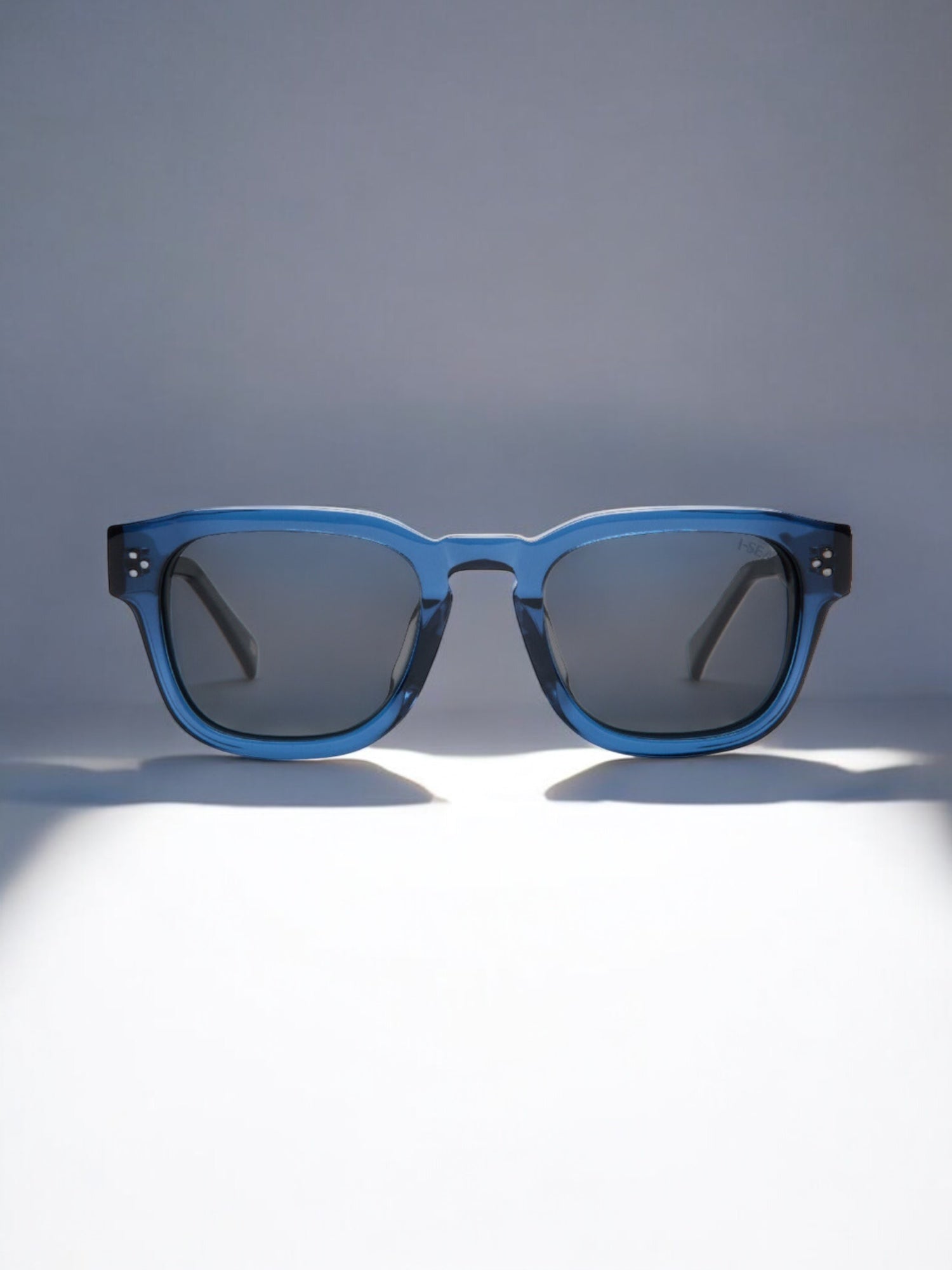 Camden - Dark Seas / Smoke Polarized Lens