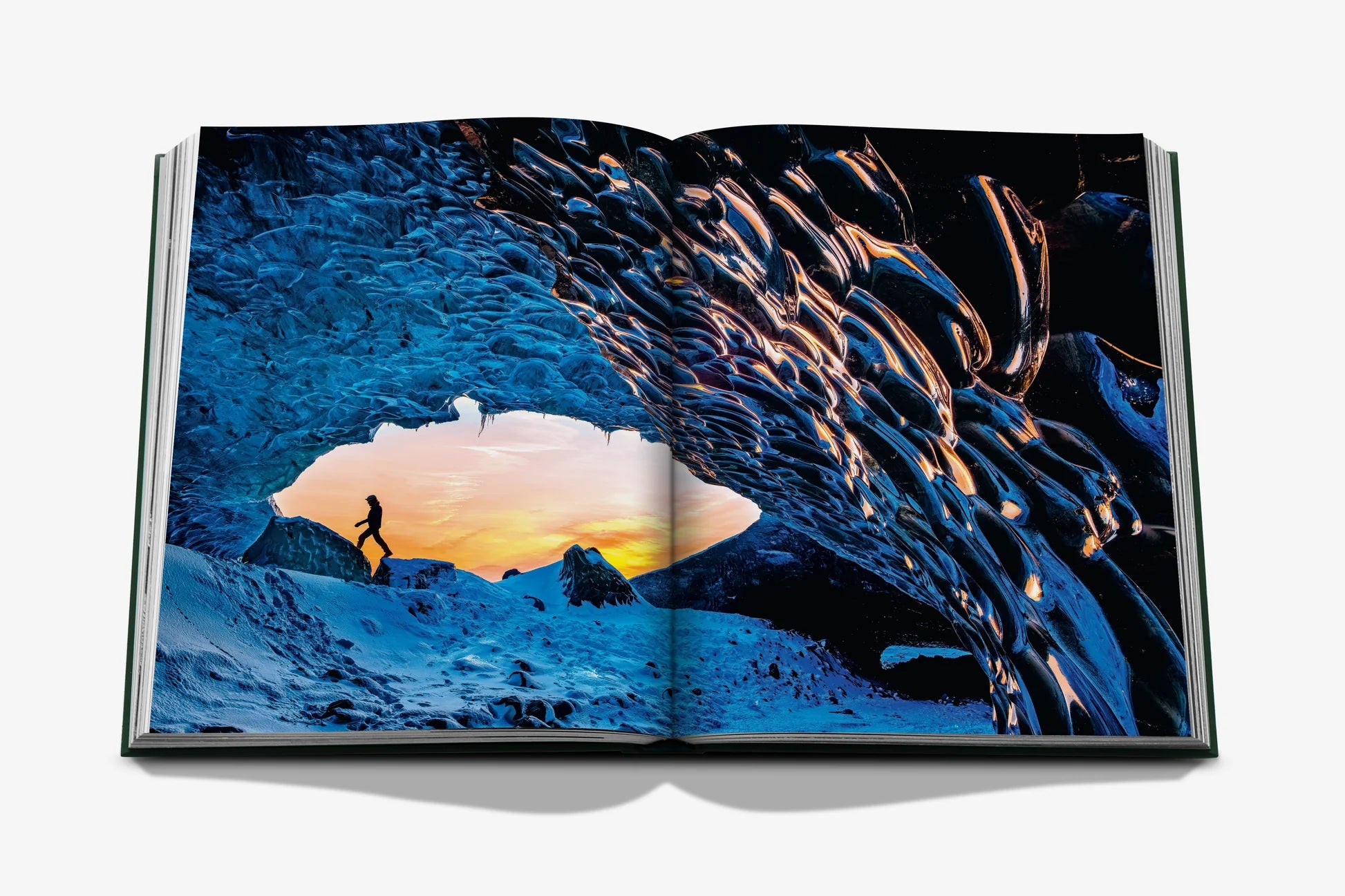 Libro Assouline Iceland Epic