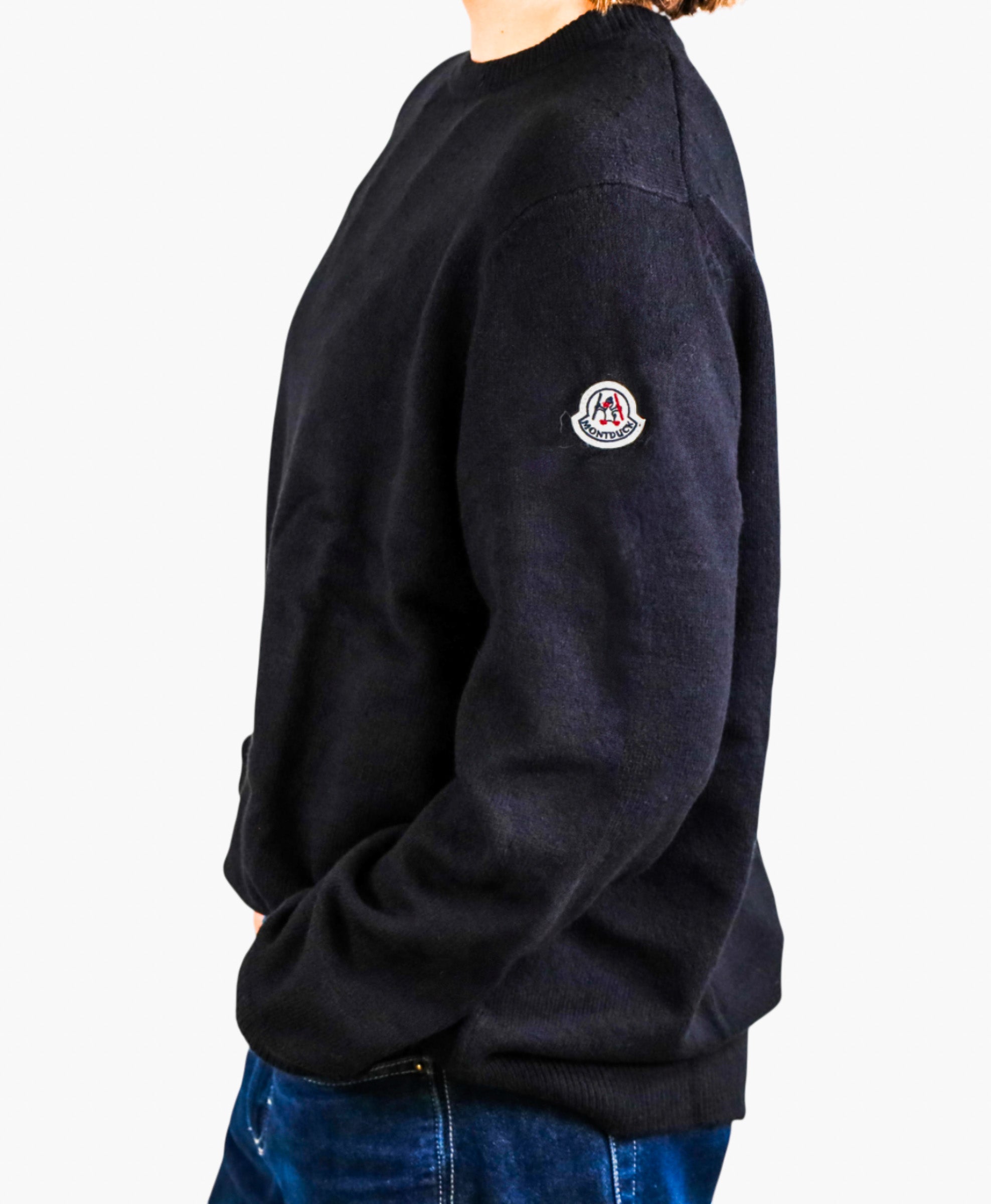 Sweater For Men And Women (Genderless) - Black