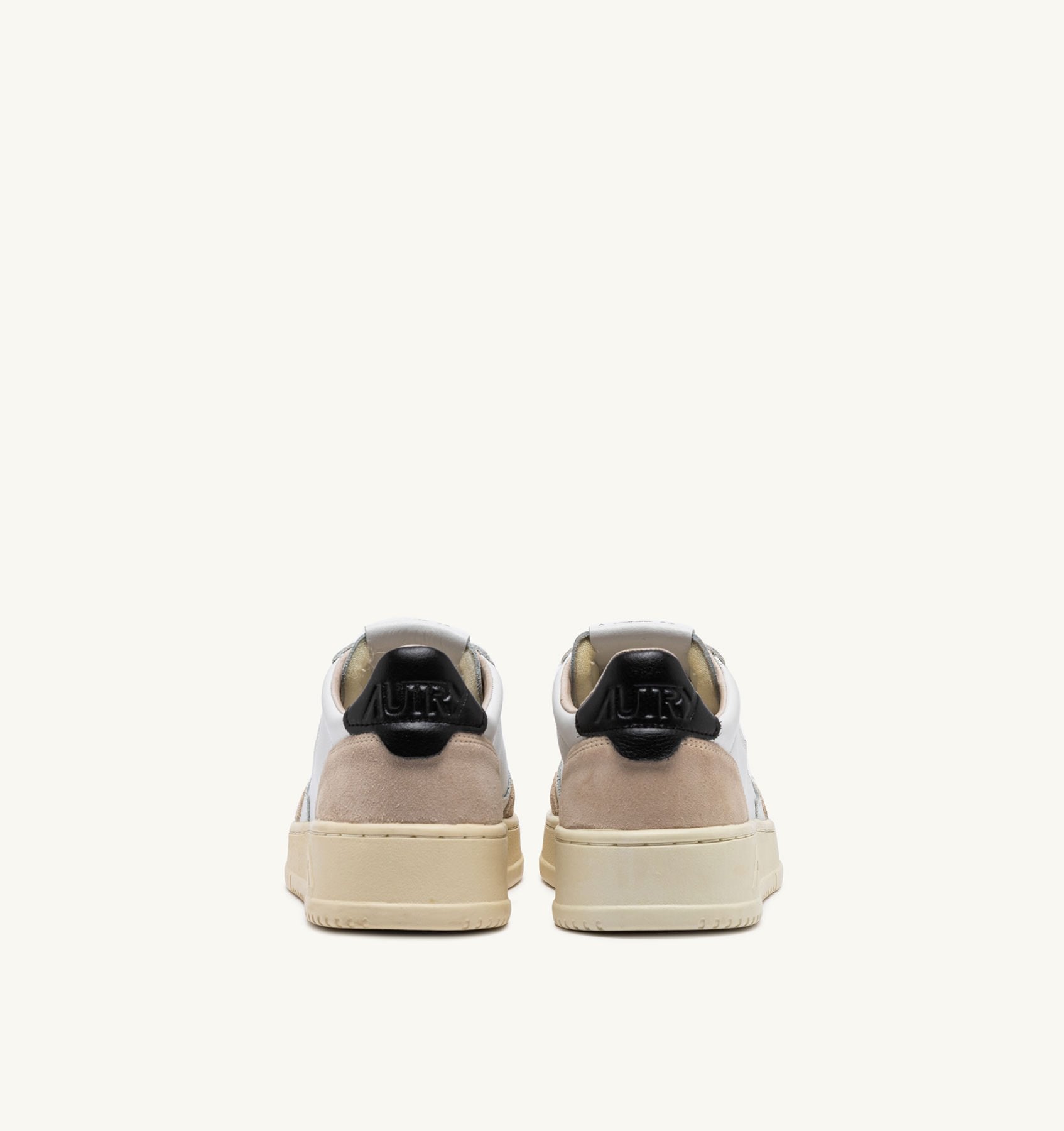 Zapatilla Autry Medalist Low Wom Leather/Suede White/Black