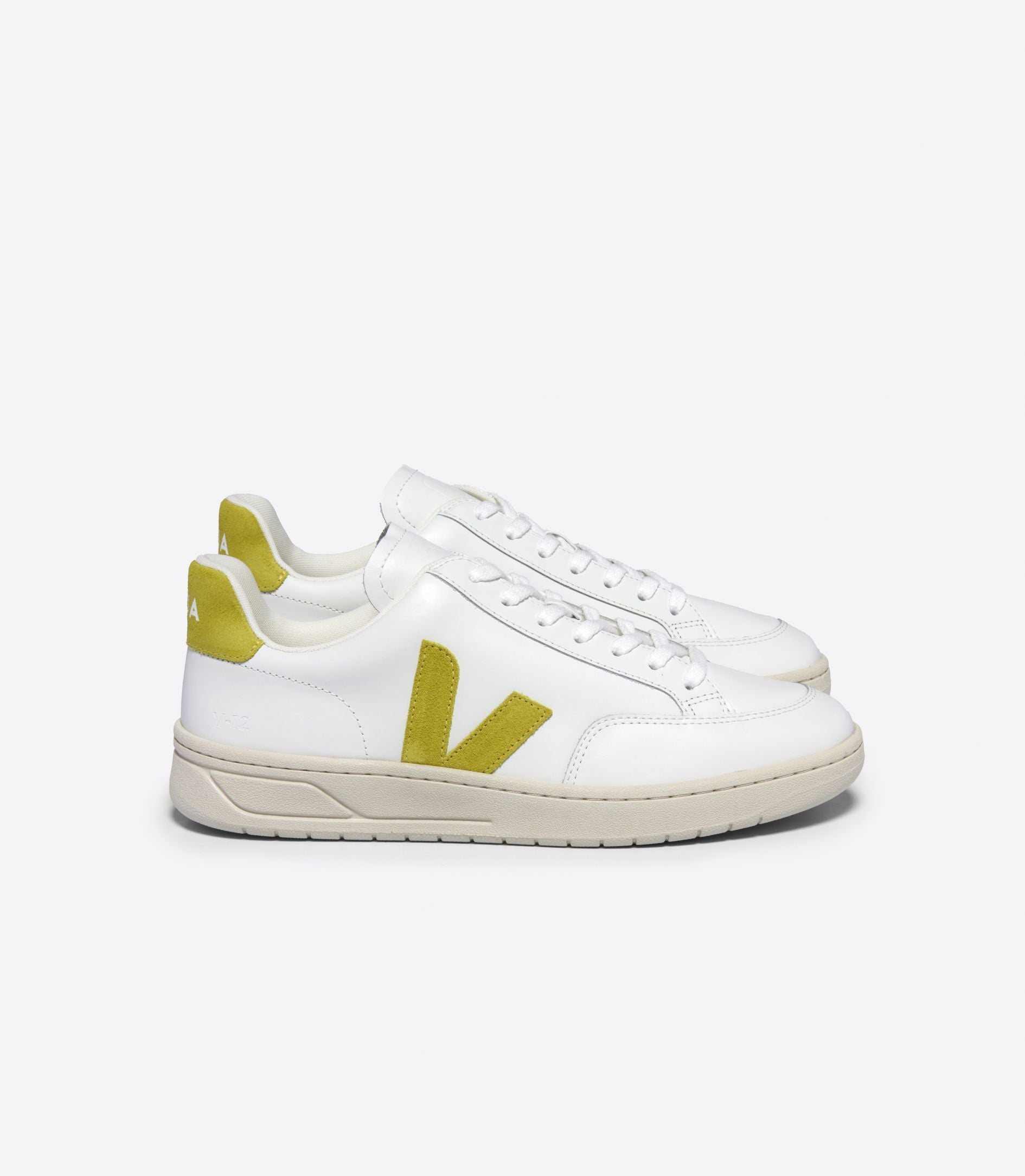 Zapatillas Veja V-12 White Liquor