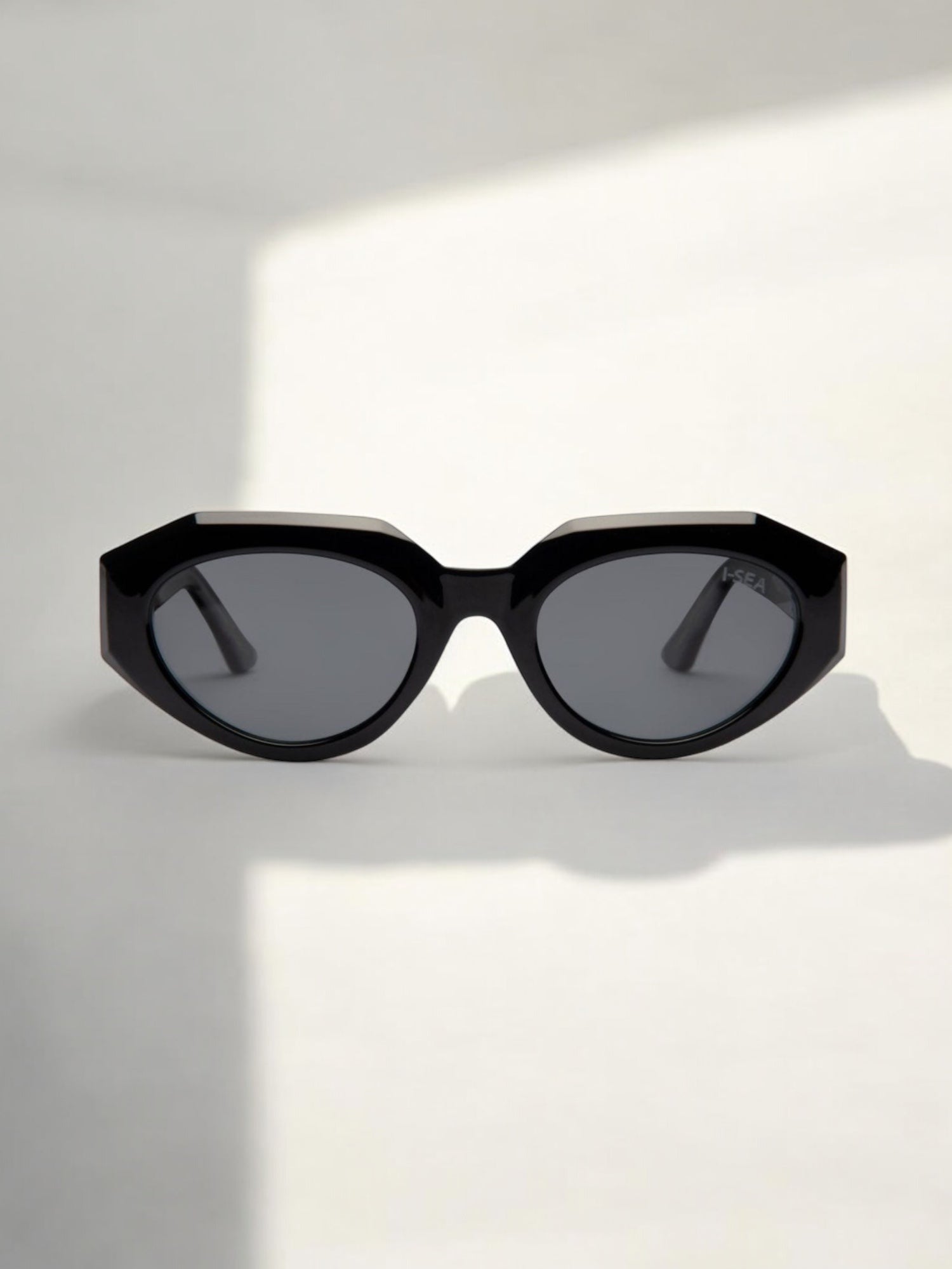 Hanna - Caviar / Smoke Polarized Lens