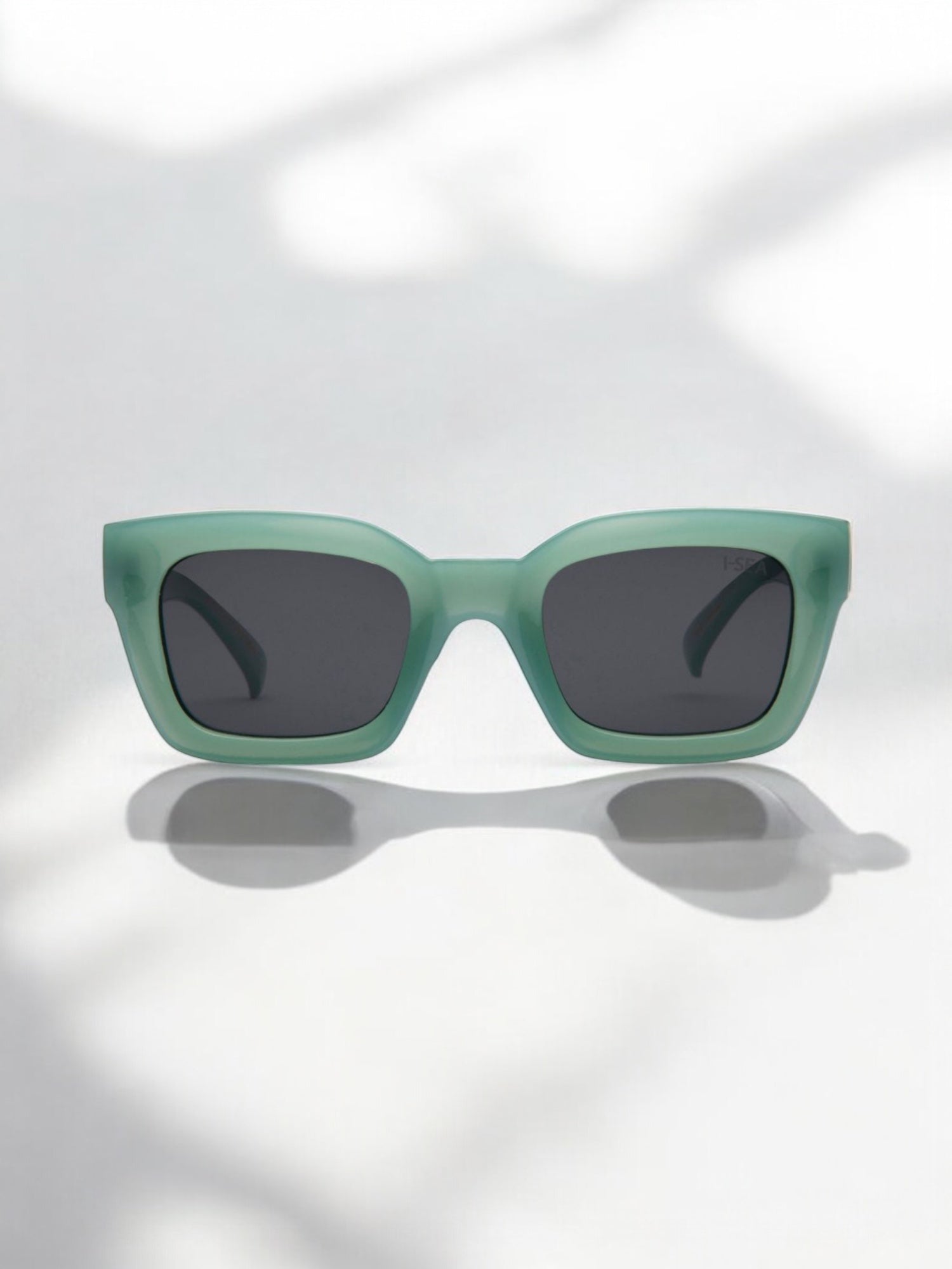 Hendrix - Sage / Smoke Polarized Lens
