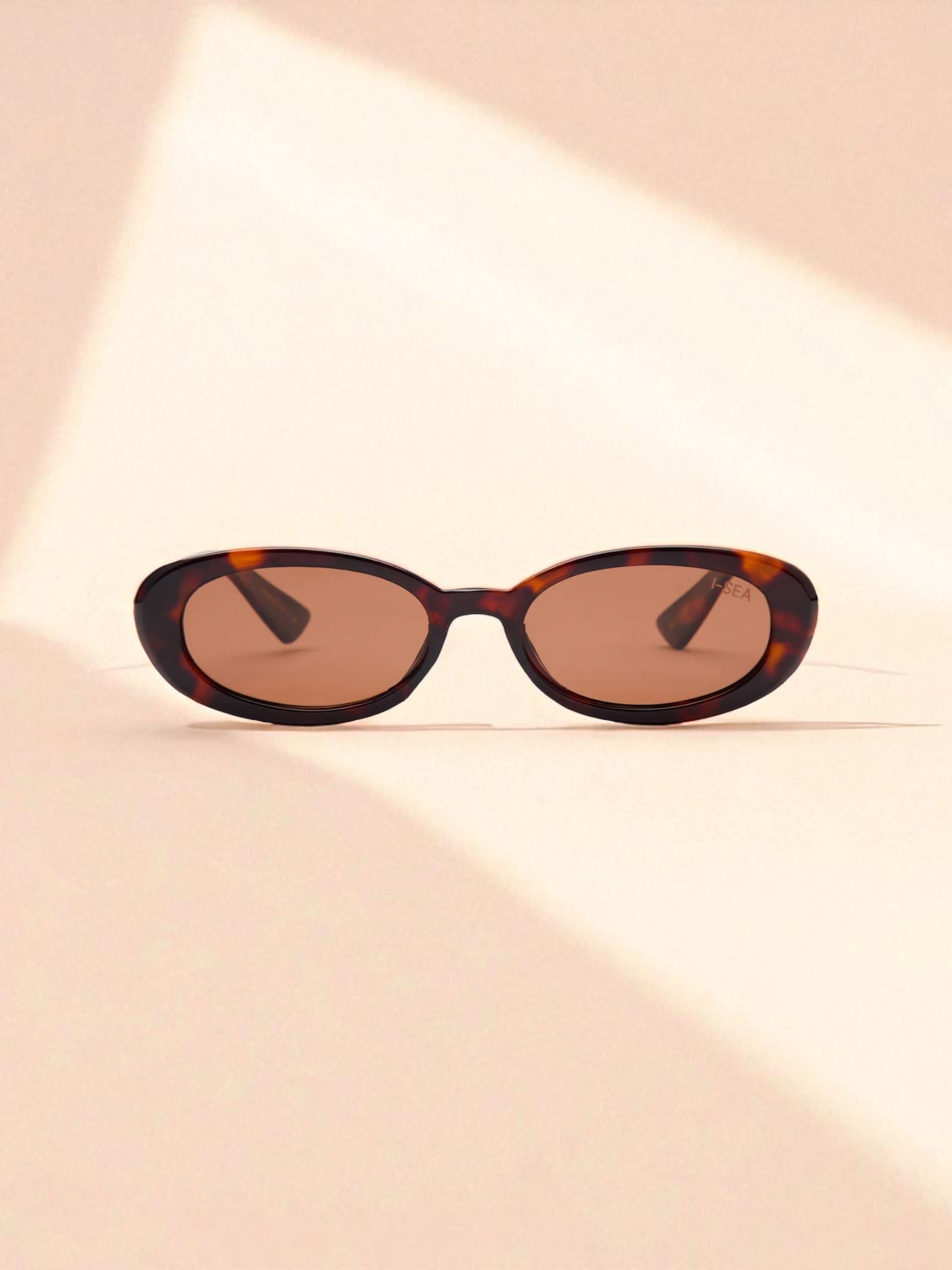 Anteojos Holden - Tort