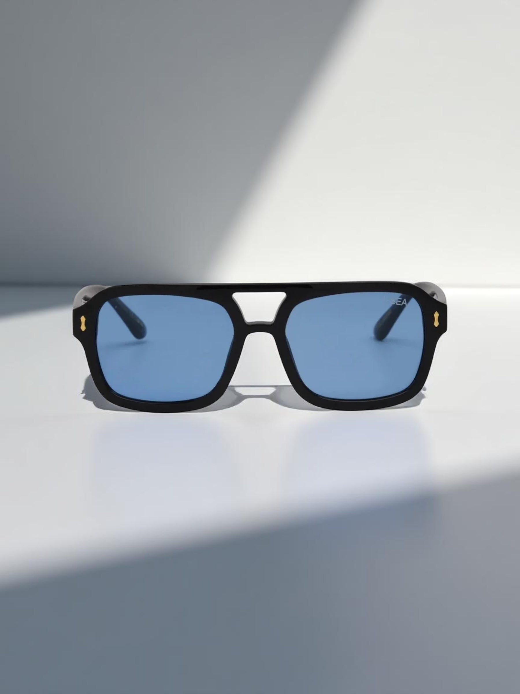 Royal - Black / Blue Lens