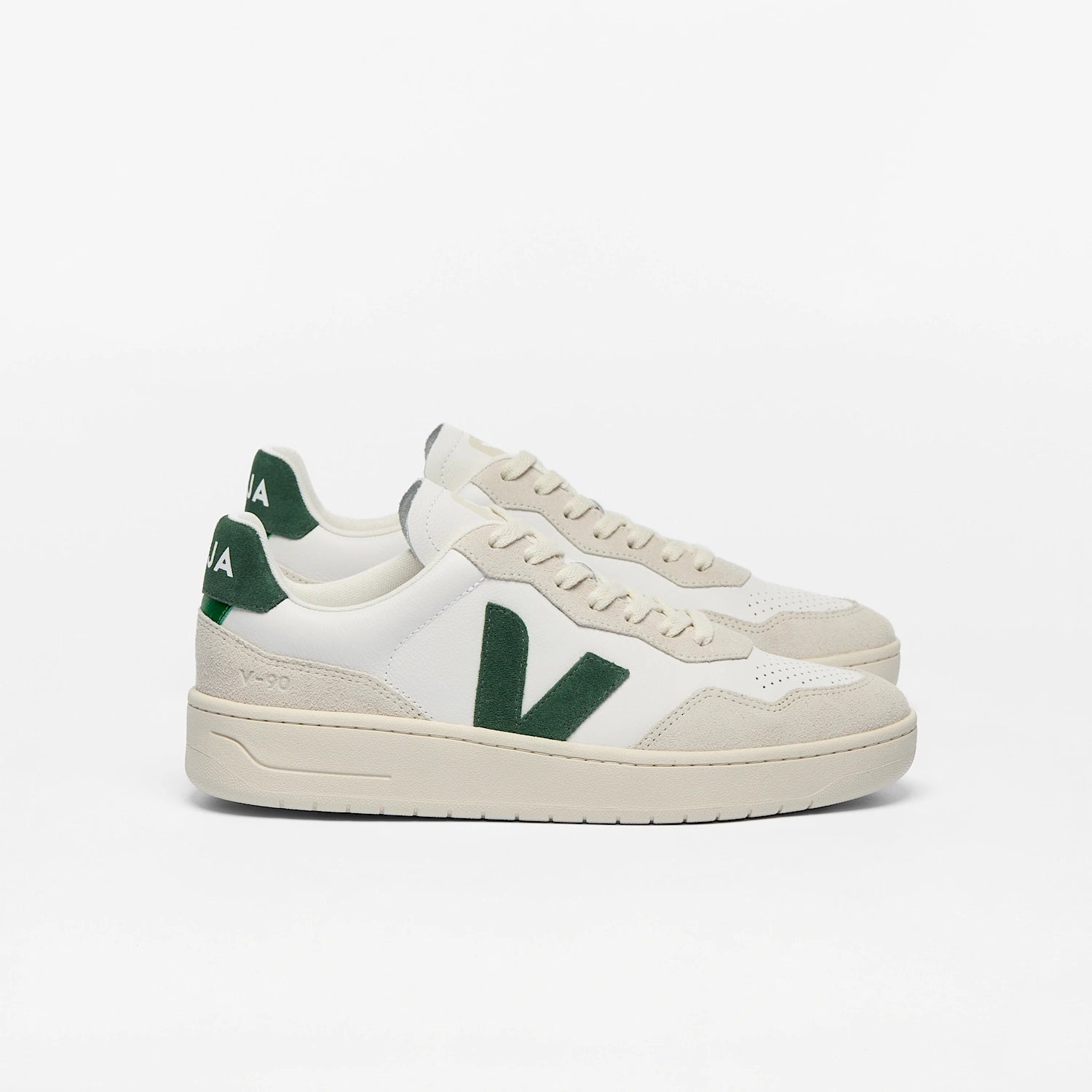 Zapatilla Veja V-90 Extra White Cyprus
