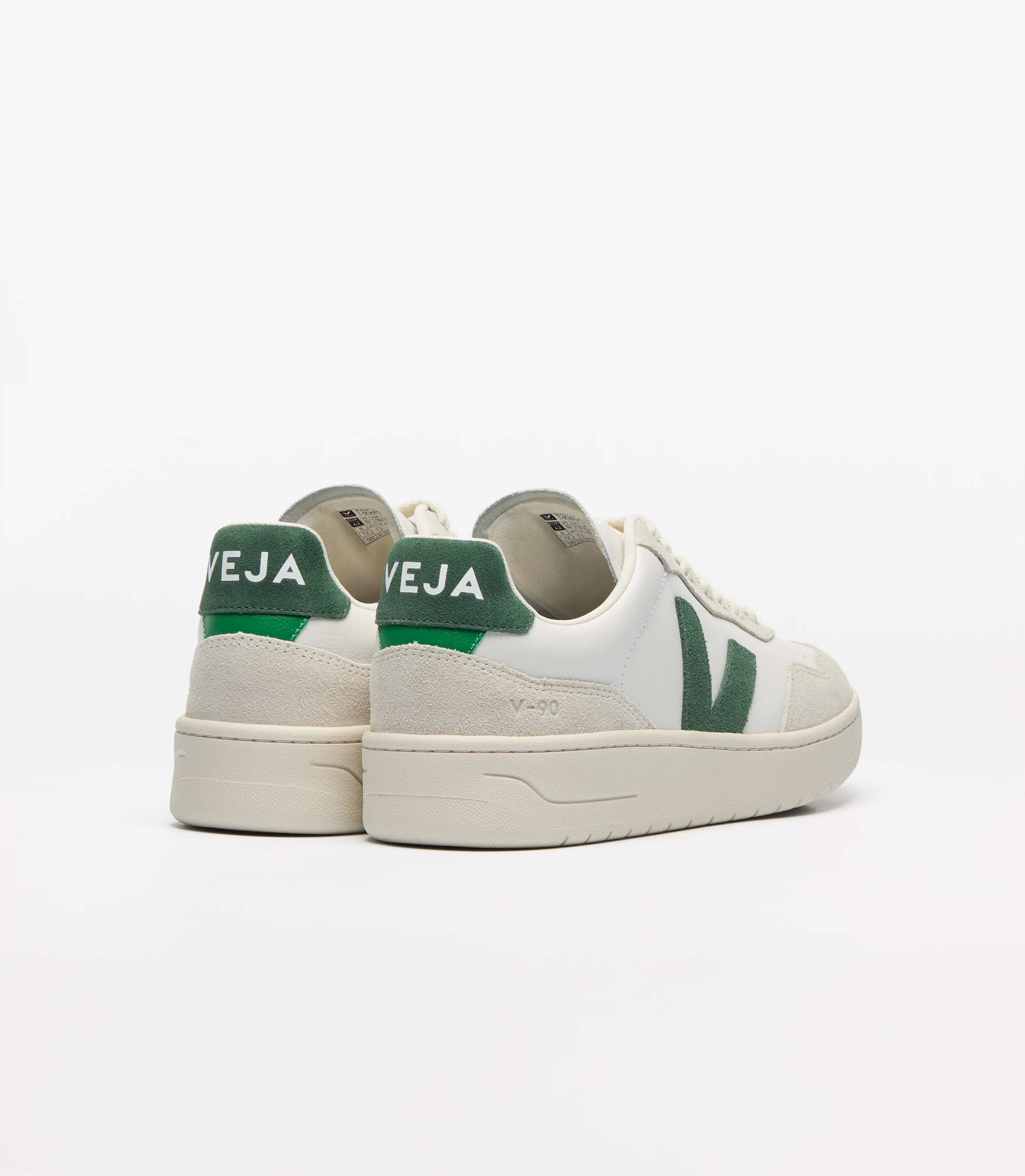 Zapatilla Veja V-90 Extra White Cyprus