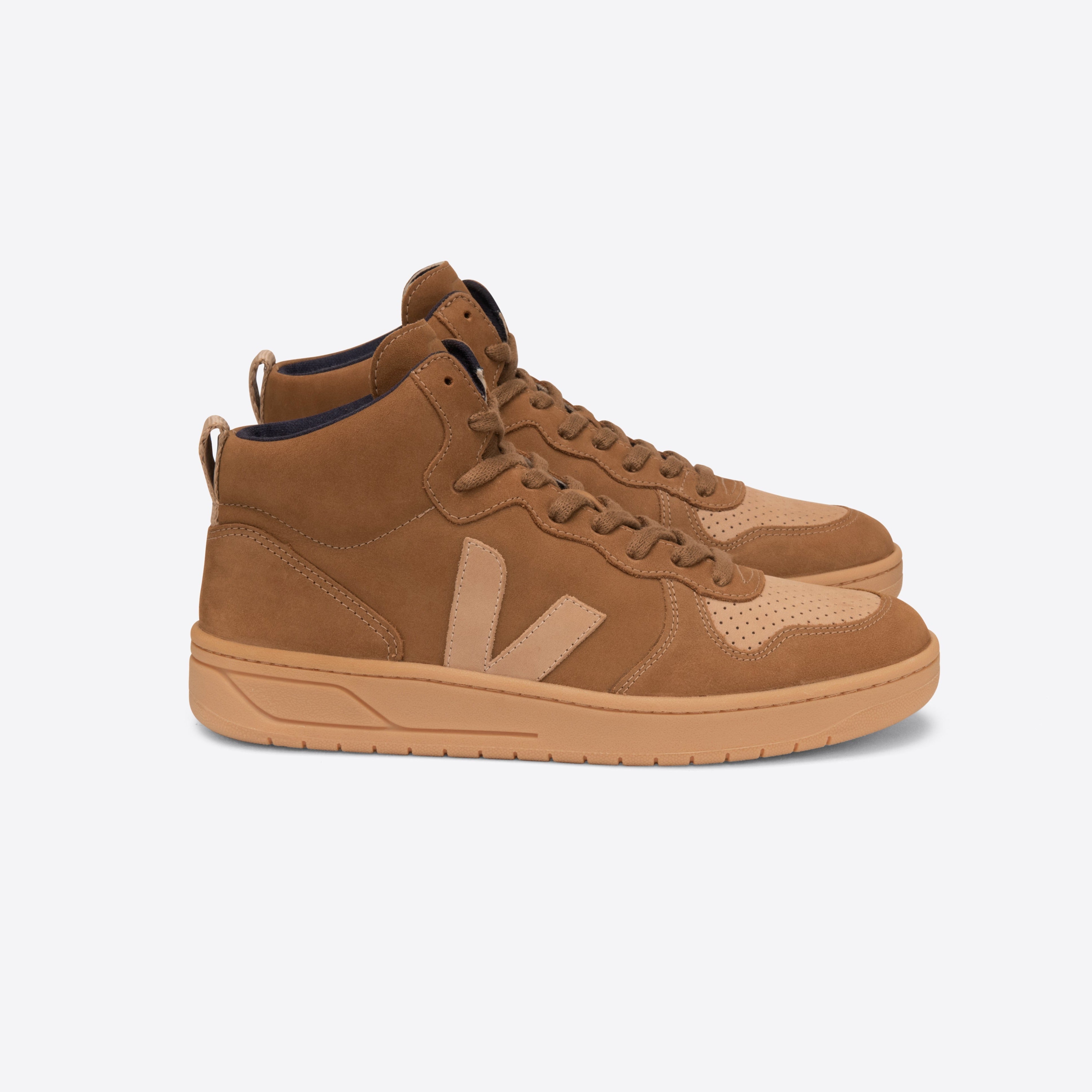 Zapatilla Veja V-15 Nubuck Camel Desert