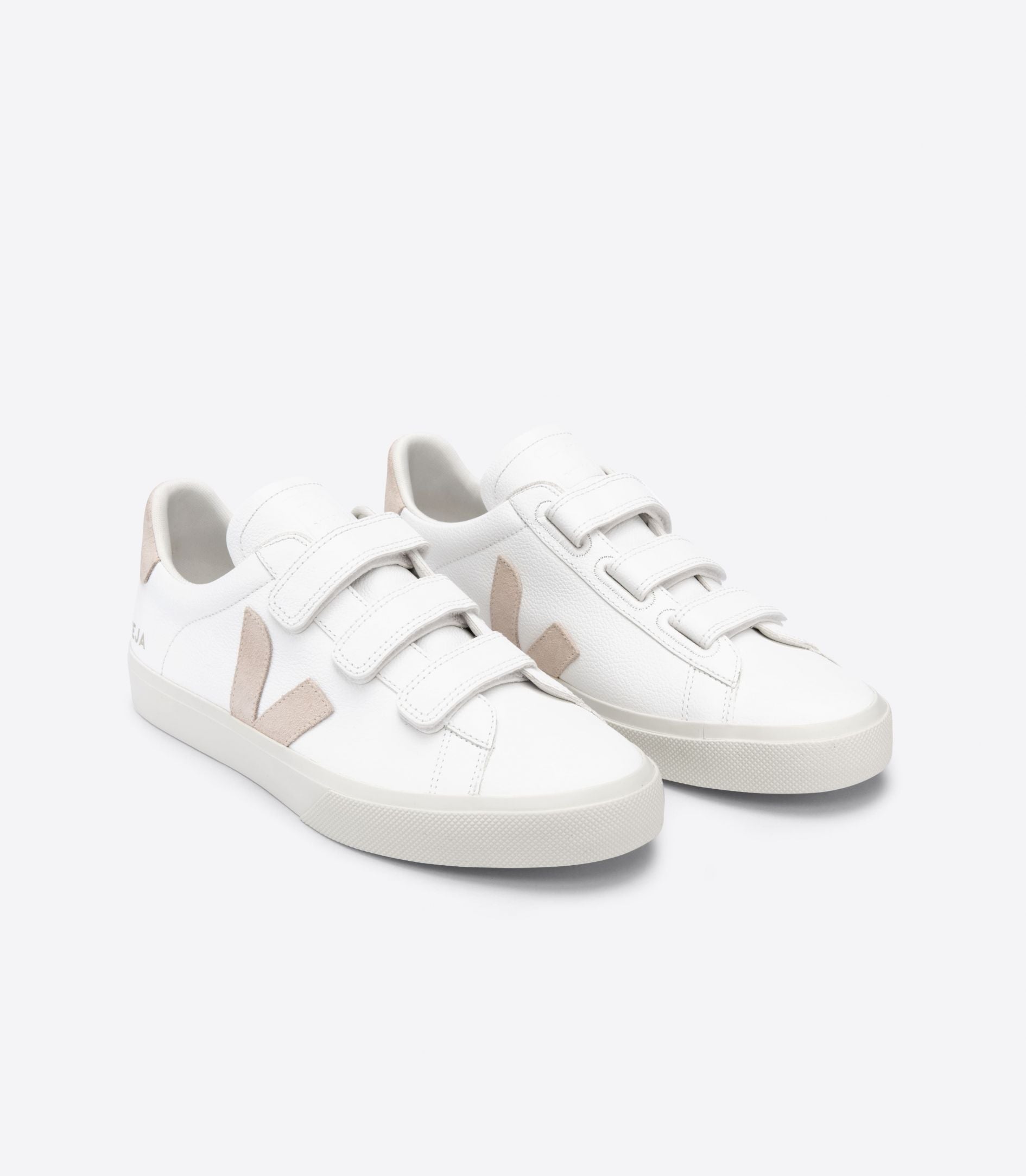 Zapatilla Veja Recife White Sable
